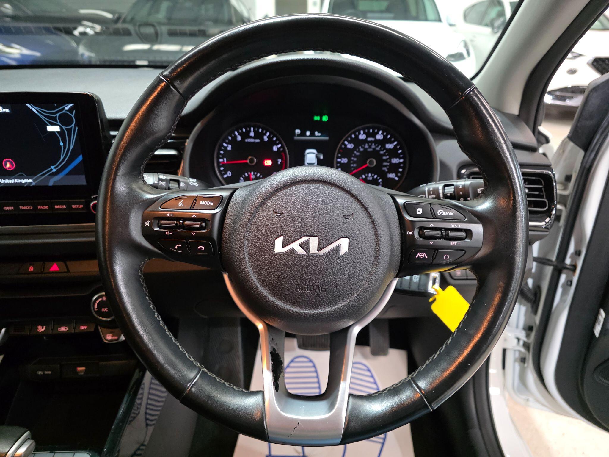 Kia Rio view 15