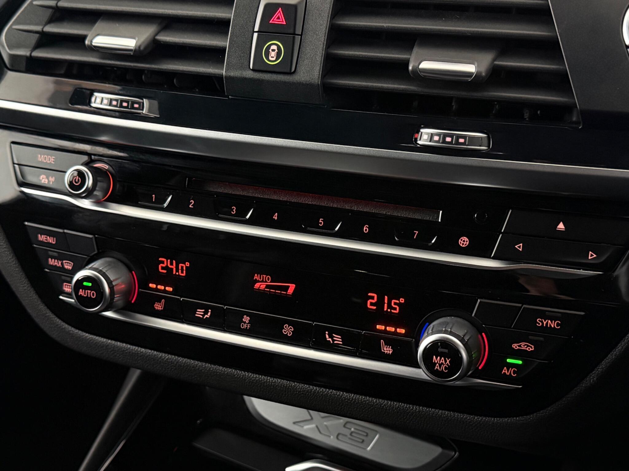 BMW X3 view 20