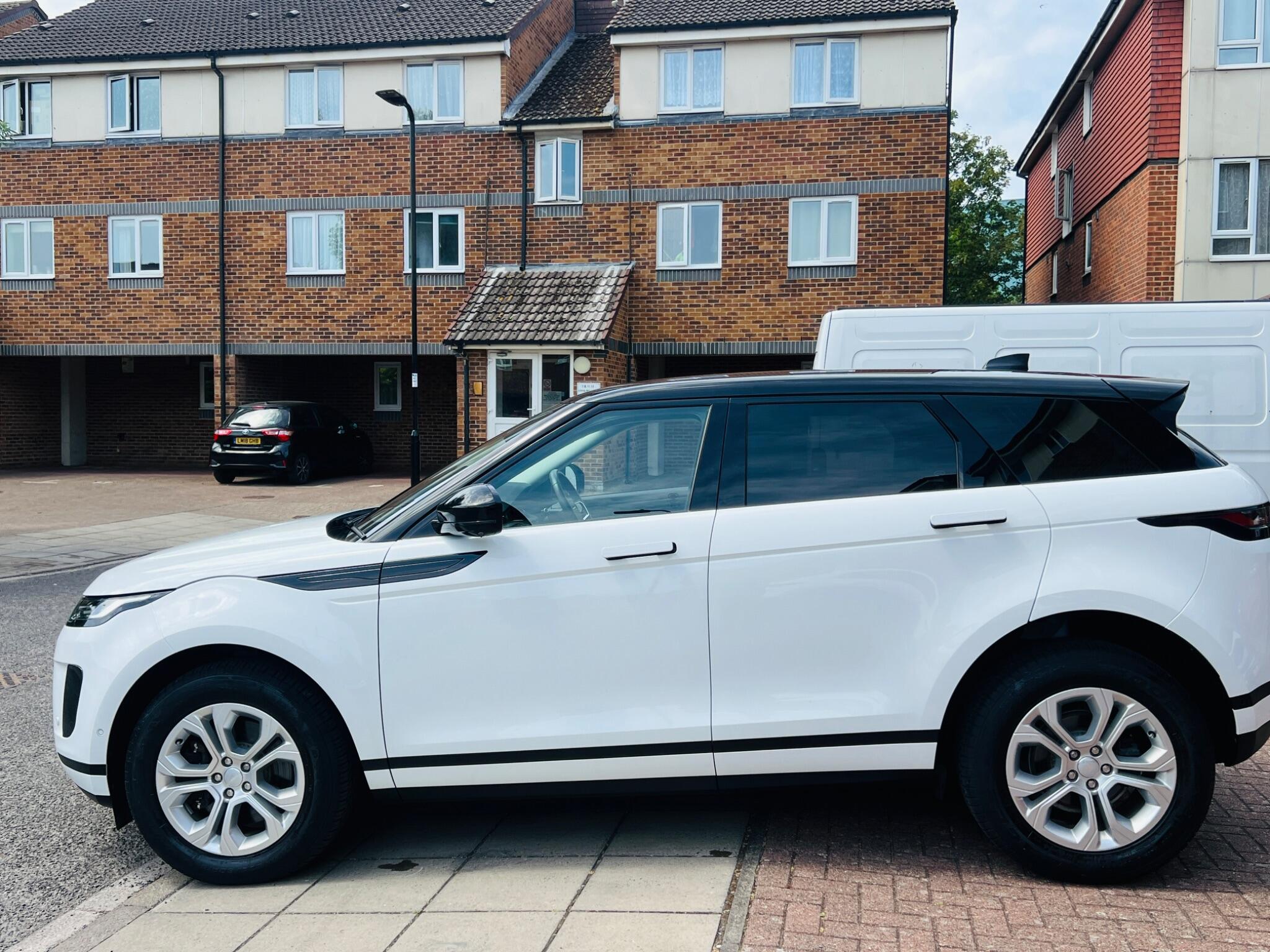 Land Rover Range Rover Evoque view 19