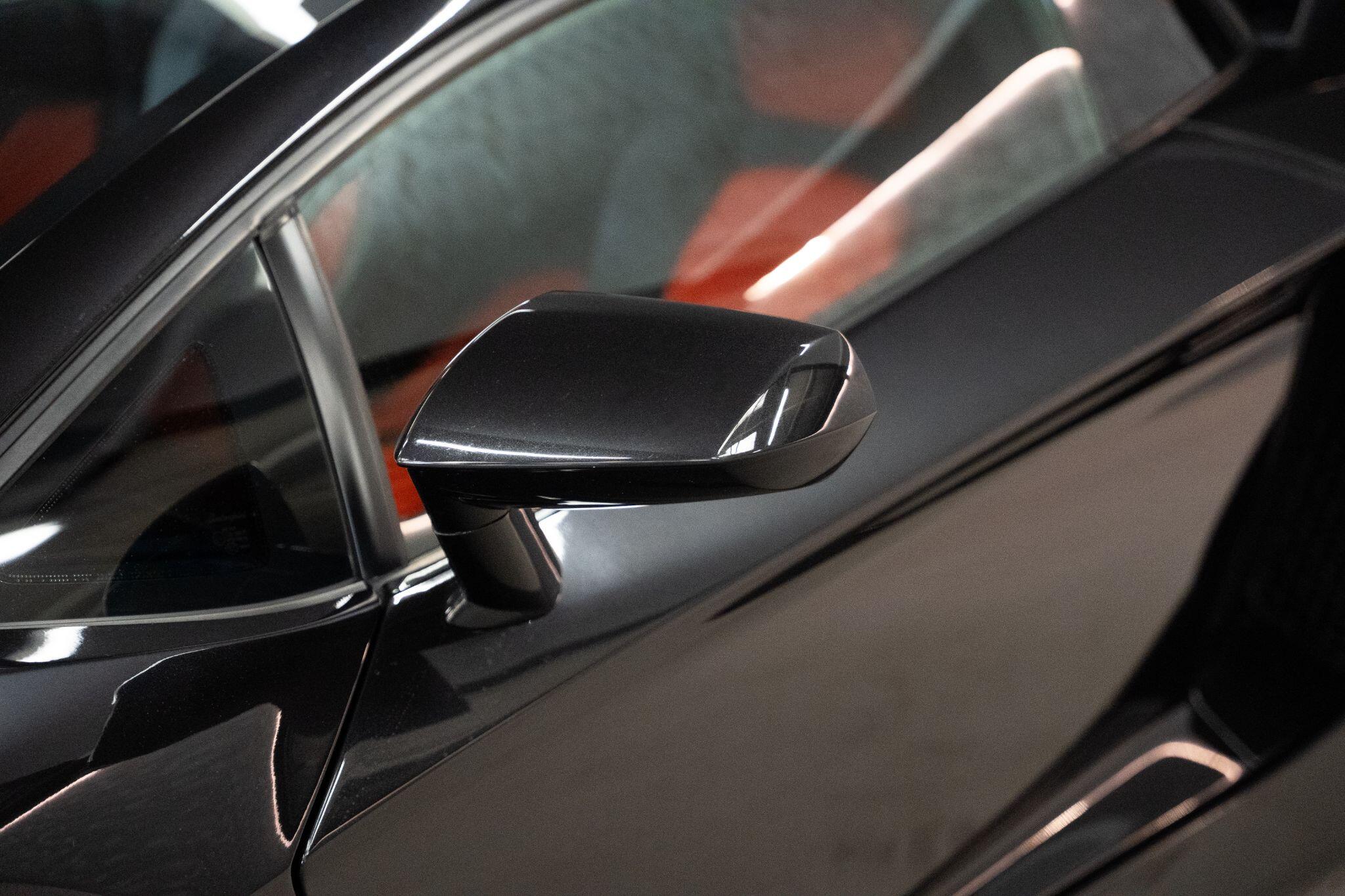 Lamborghini Aventador view 42