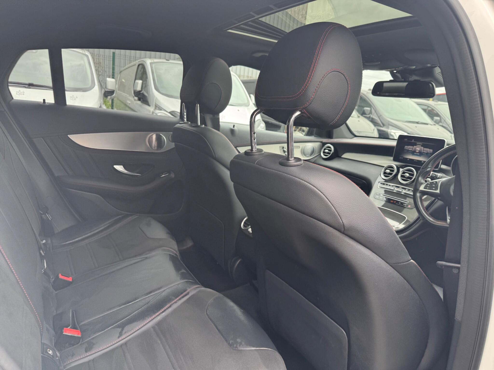 Mercedes-Benz GLC view 22