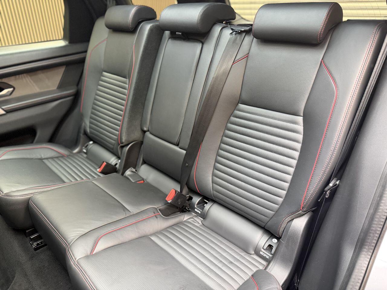 Land Rover Discovery Sport view 24