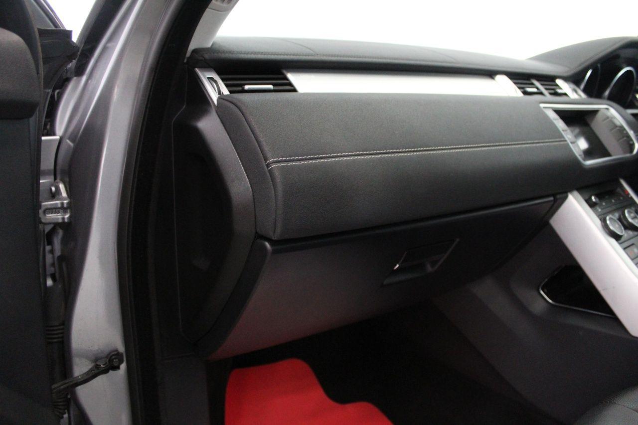 Land Rover Range Rover Evoque view 33