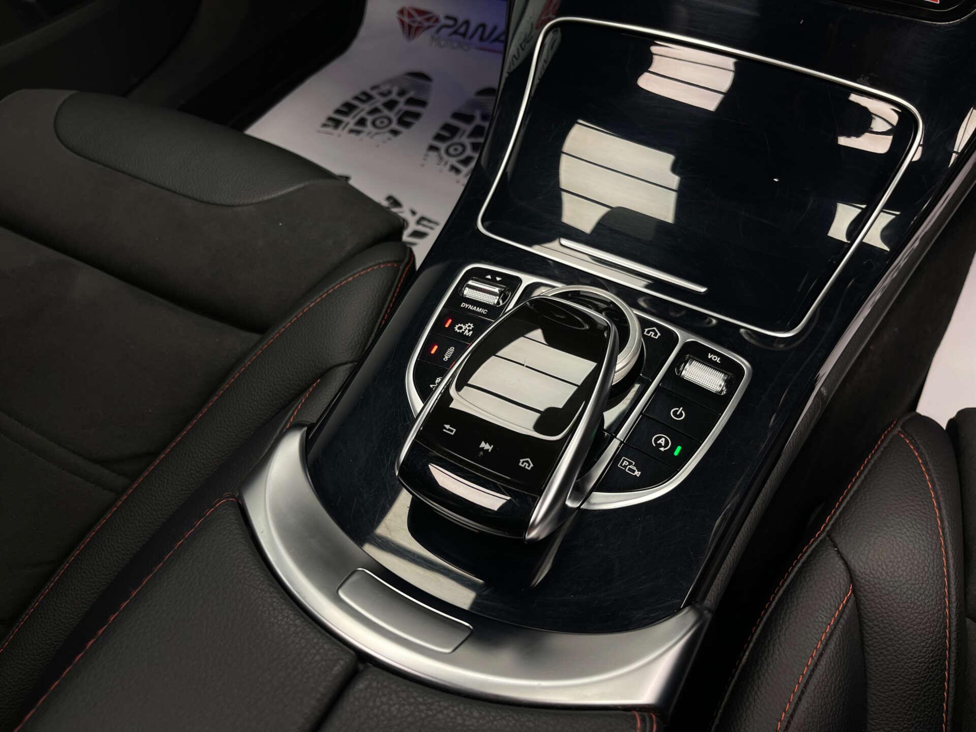 Mercedes-Benz C Class view 22