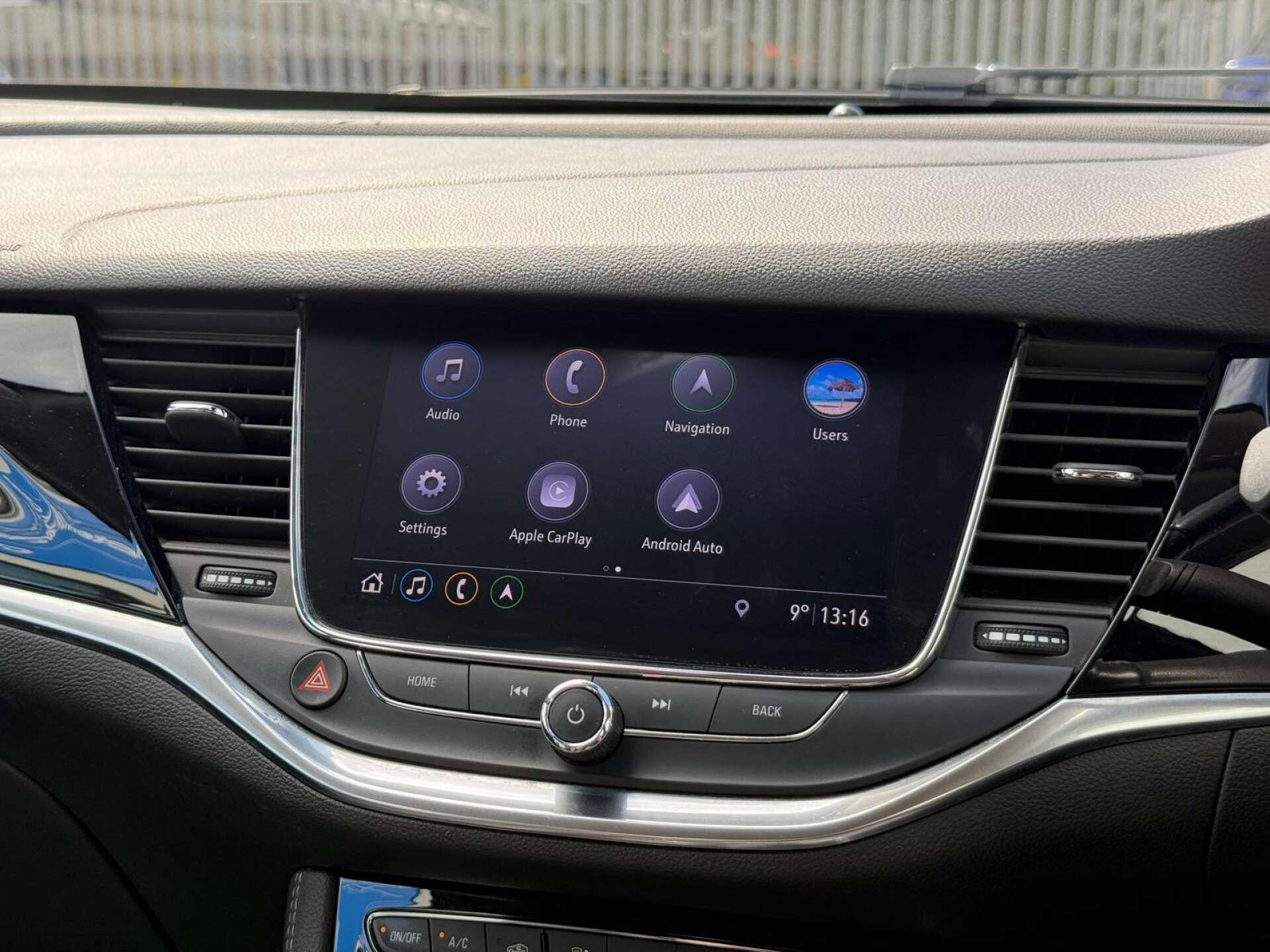 Vauxhall Astra view 50