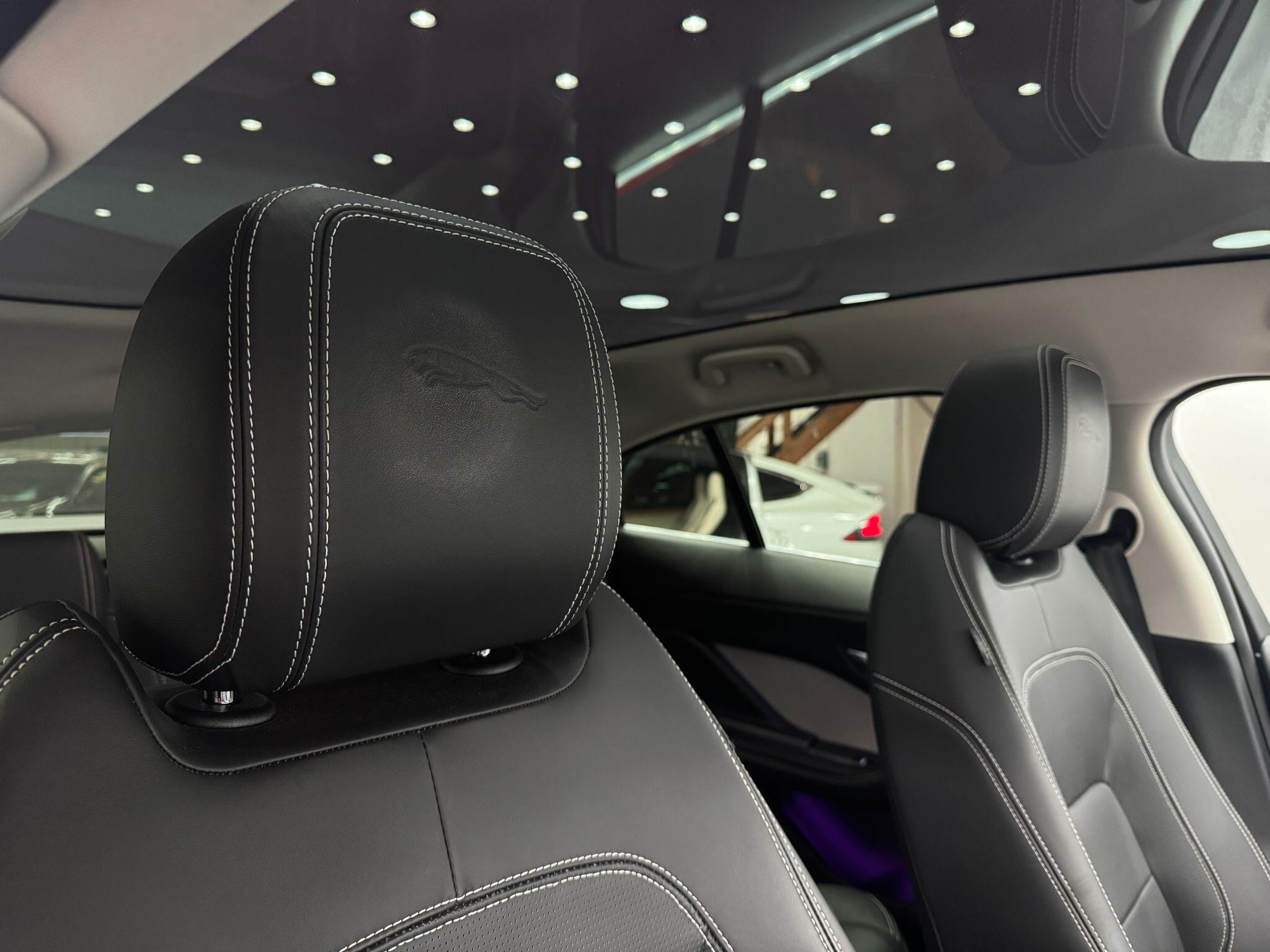 Jaguar I-Pace view 18