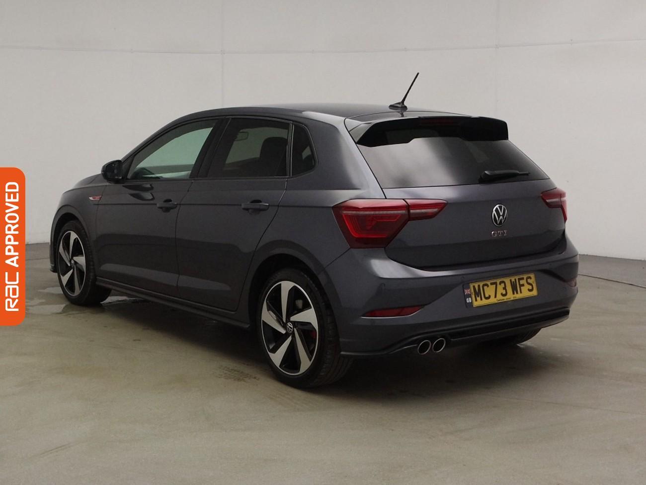 Volkswagen Polo view 4