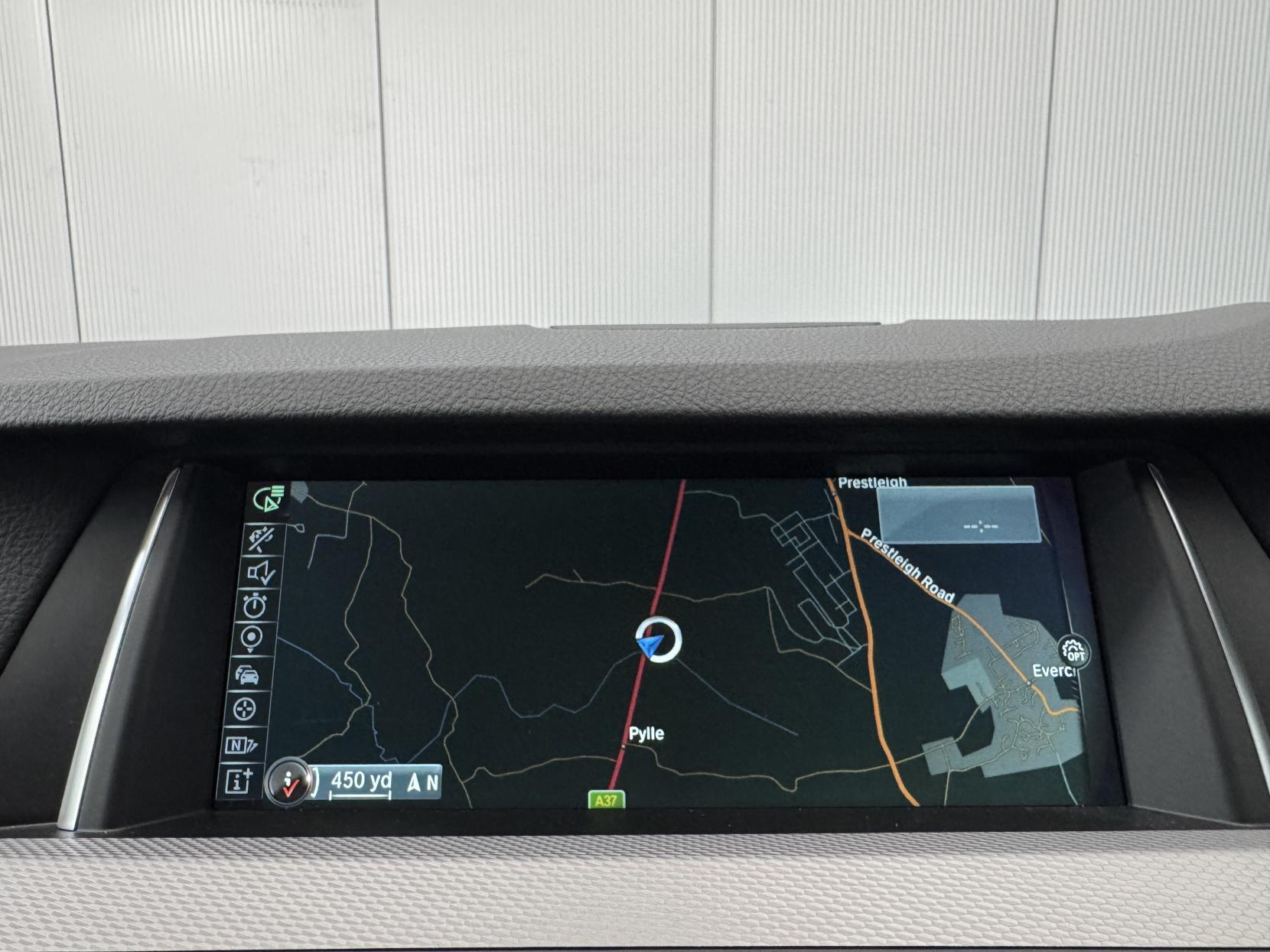 BMW 5 Series view 65