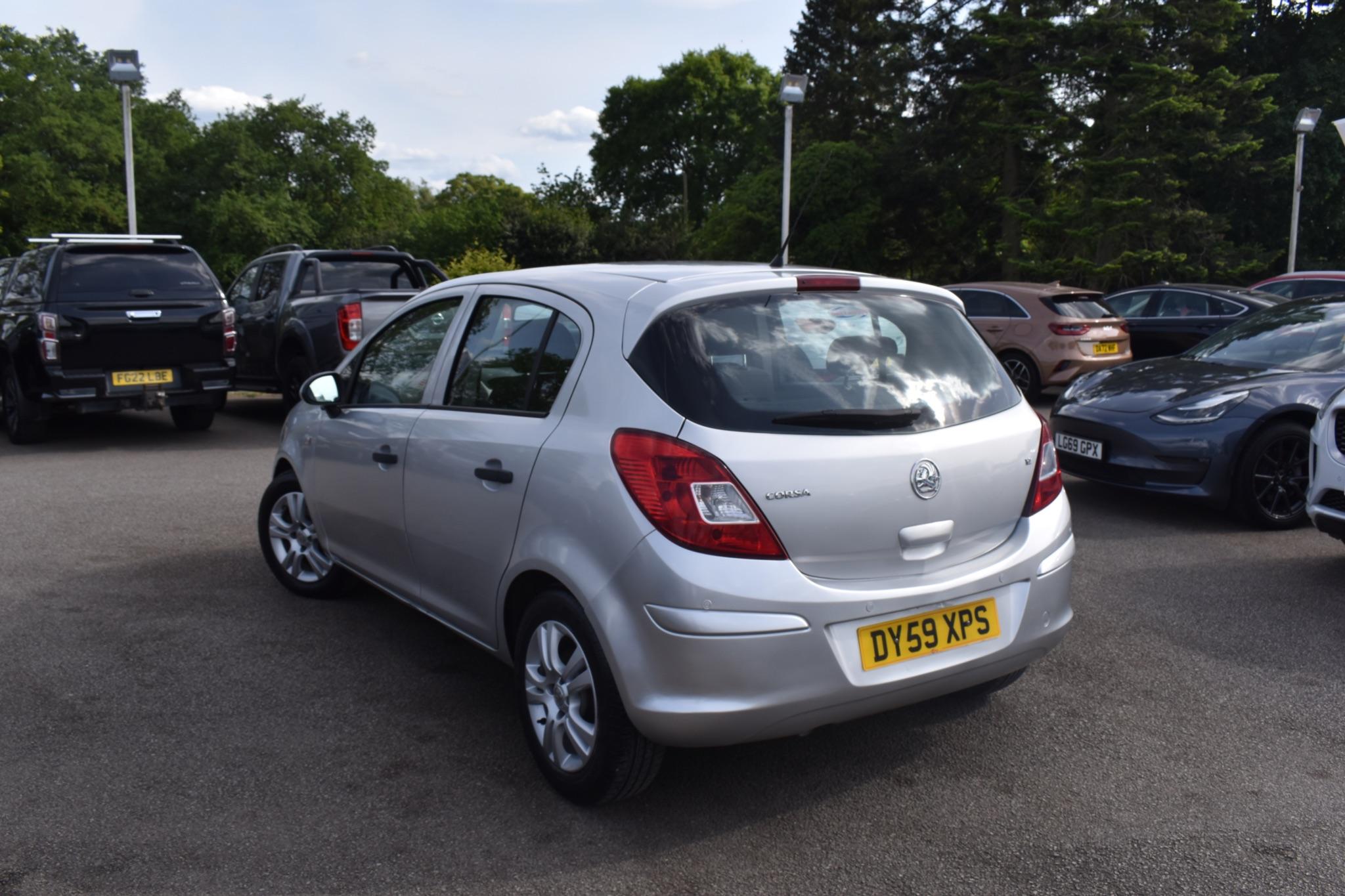 Corsa - 1.2i 16v Active 5dr - Image 3