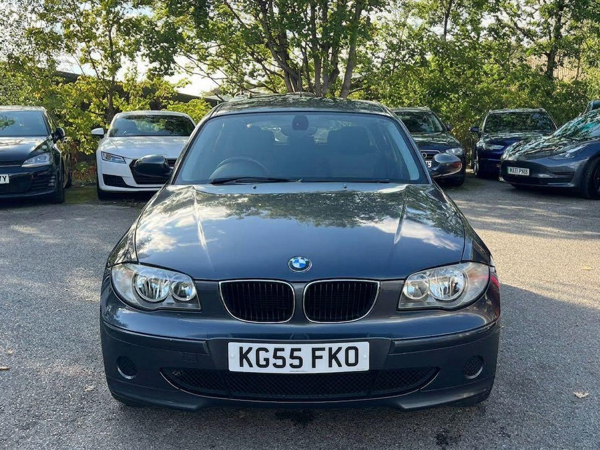 BMW 1 Series view 11