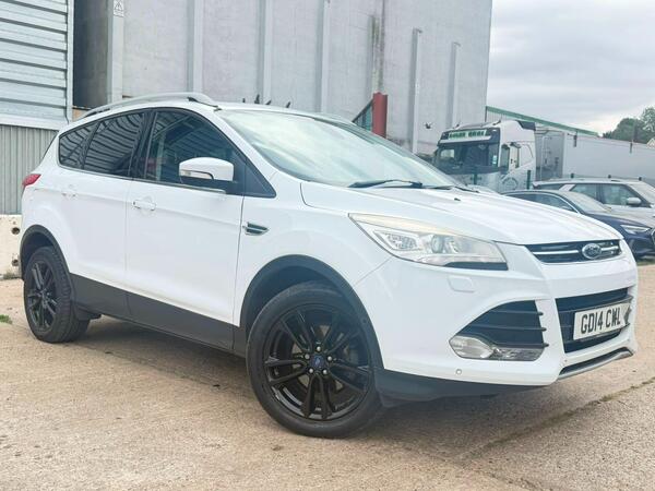 White 2014 Ford Kuga SUV/Crossover Front-wheel drive Manual
