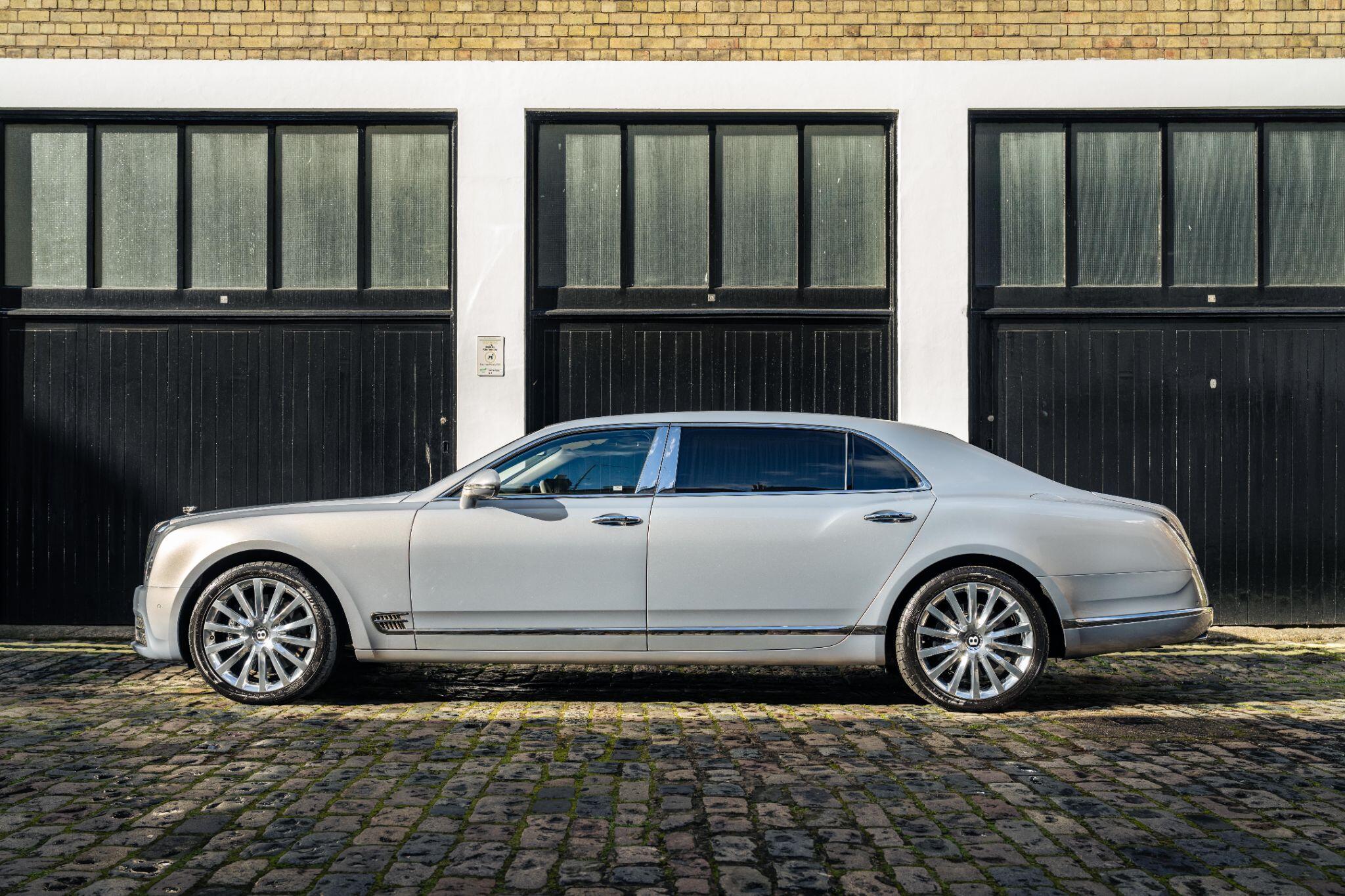 Bentley Mulsanne view 21
