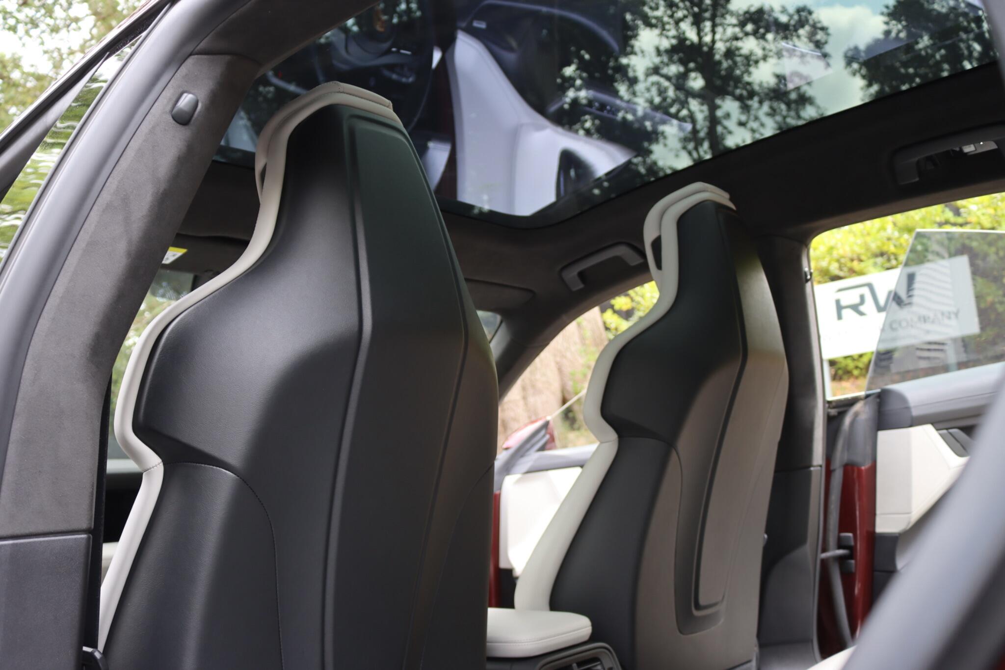 Porsche Taycan view 30