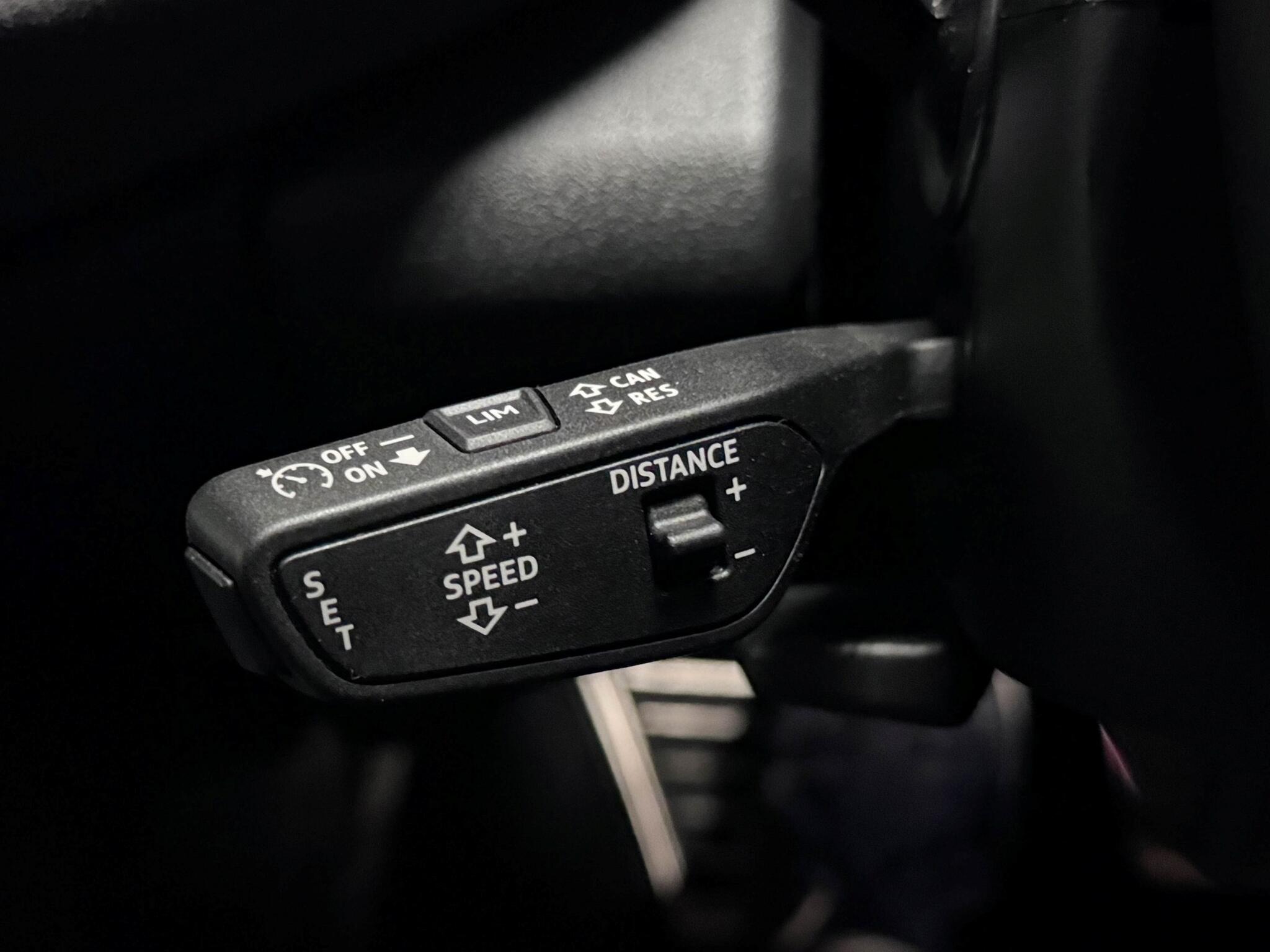 Audi Q5 view 17