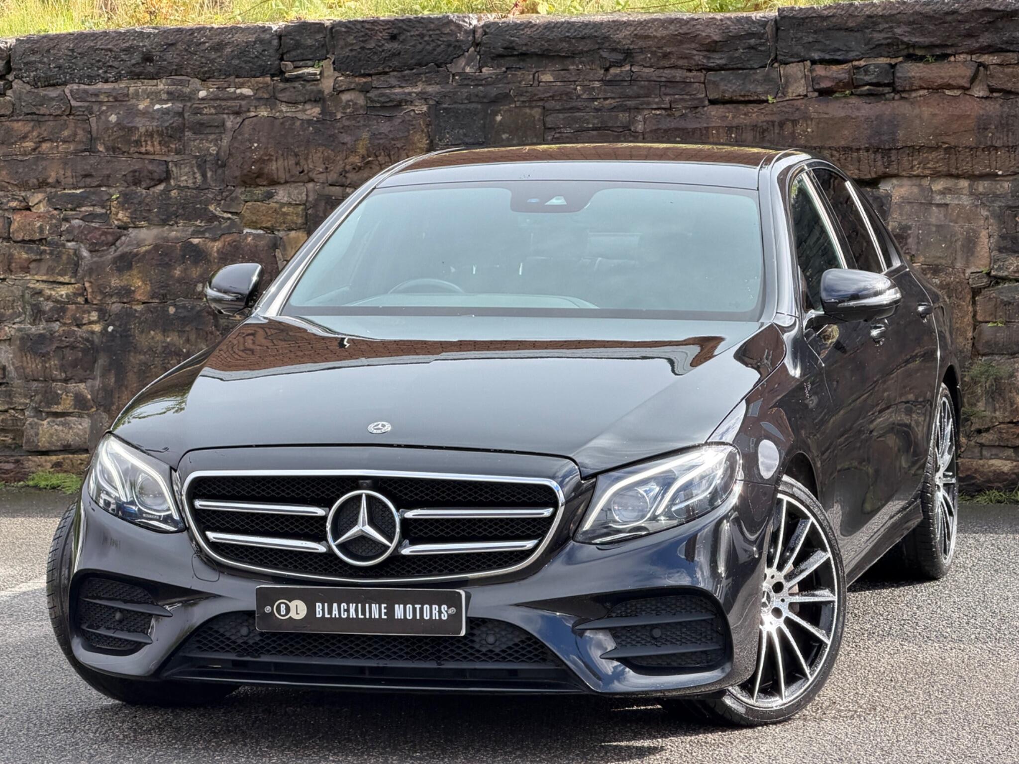 Mercedes-Benz E-Class view 3