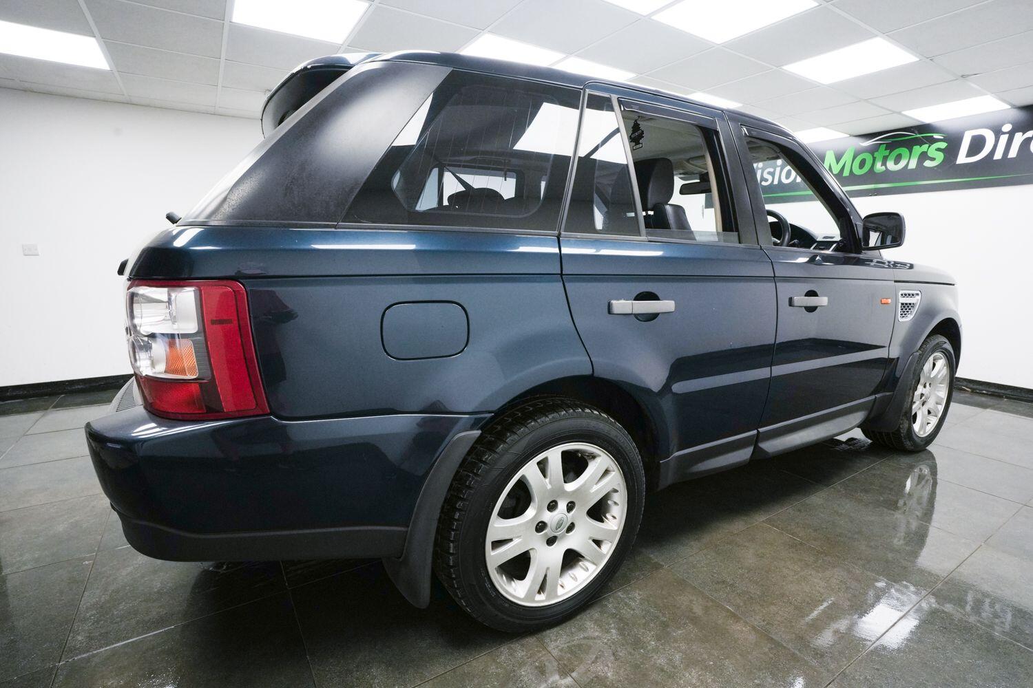 Land Rover Range Rover Sport view 4