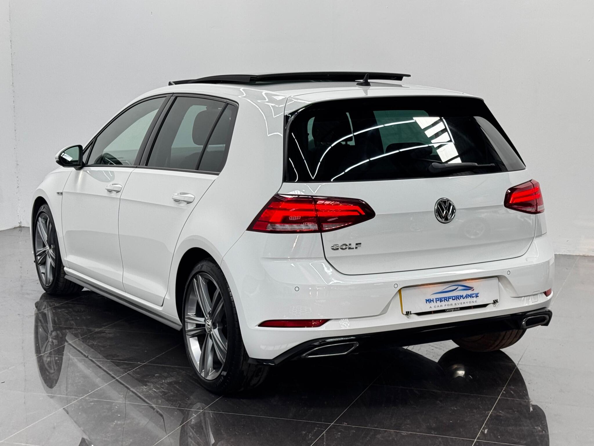 Volkswagen Golf view 7