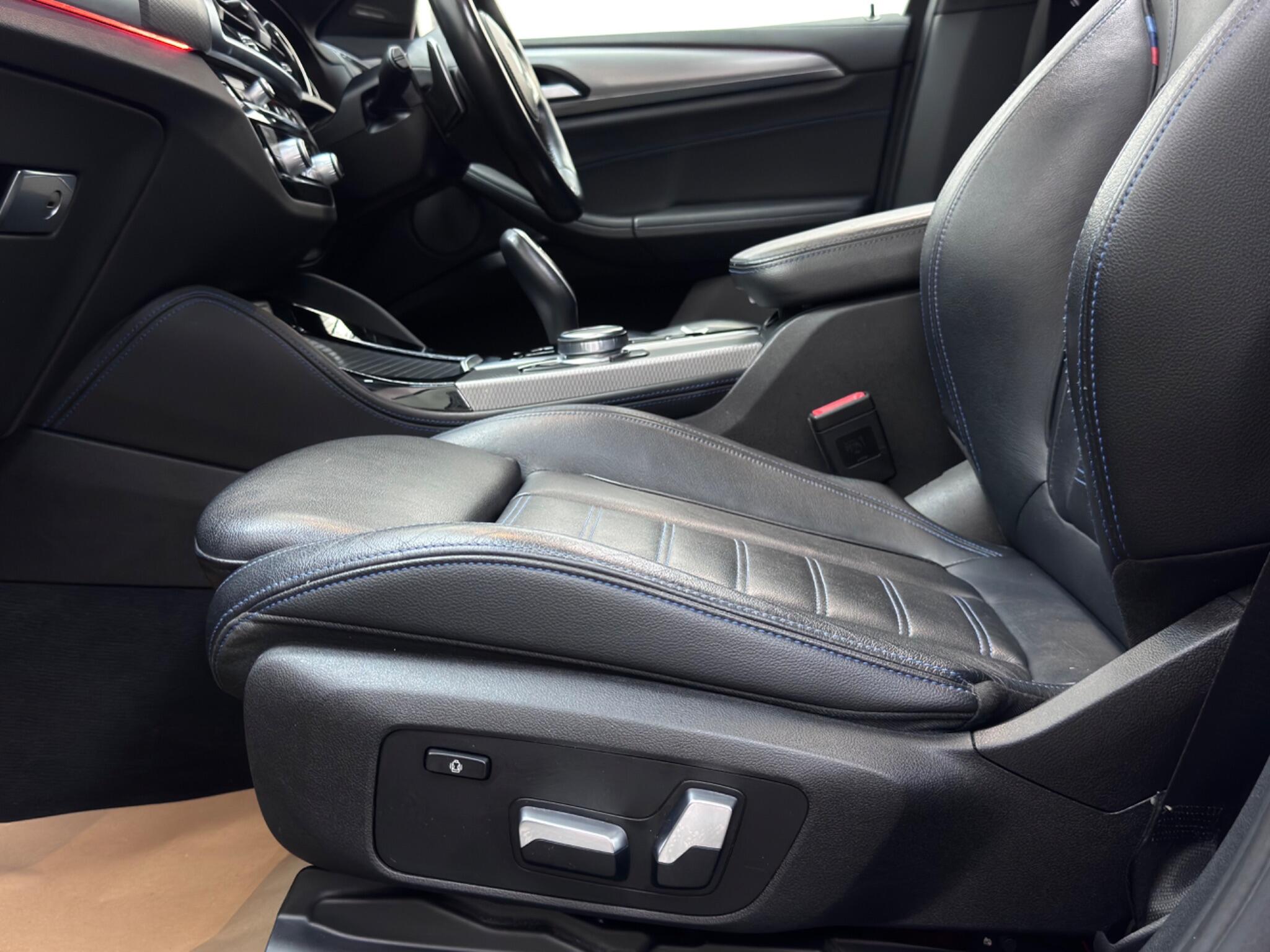 BMW X4 view 60