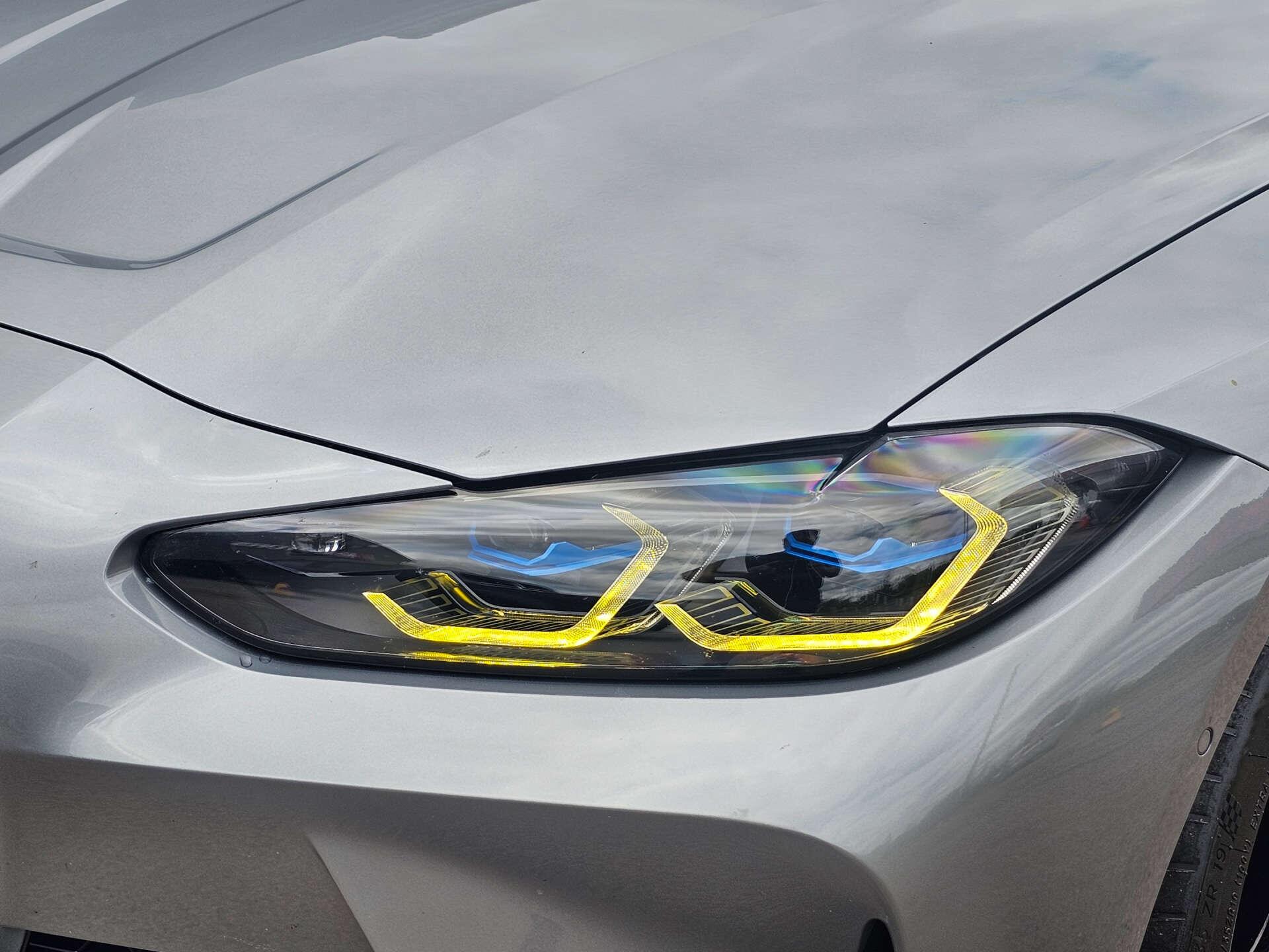 BMW M4 view 4