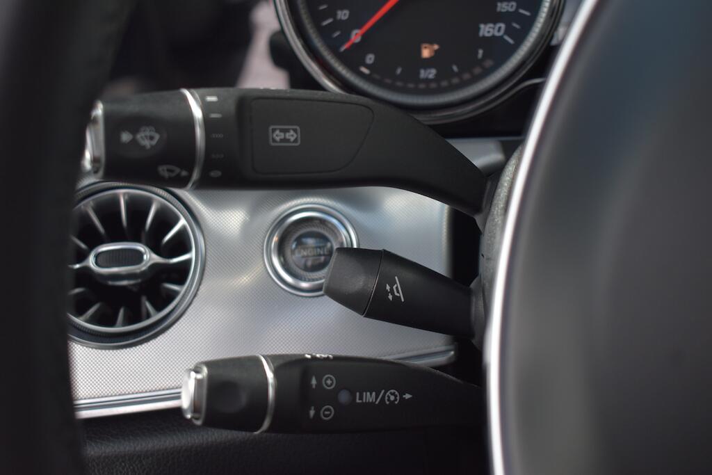 Mercedes-Benz E Class view 51