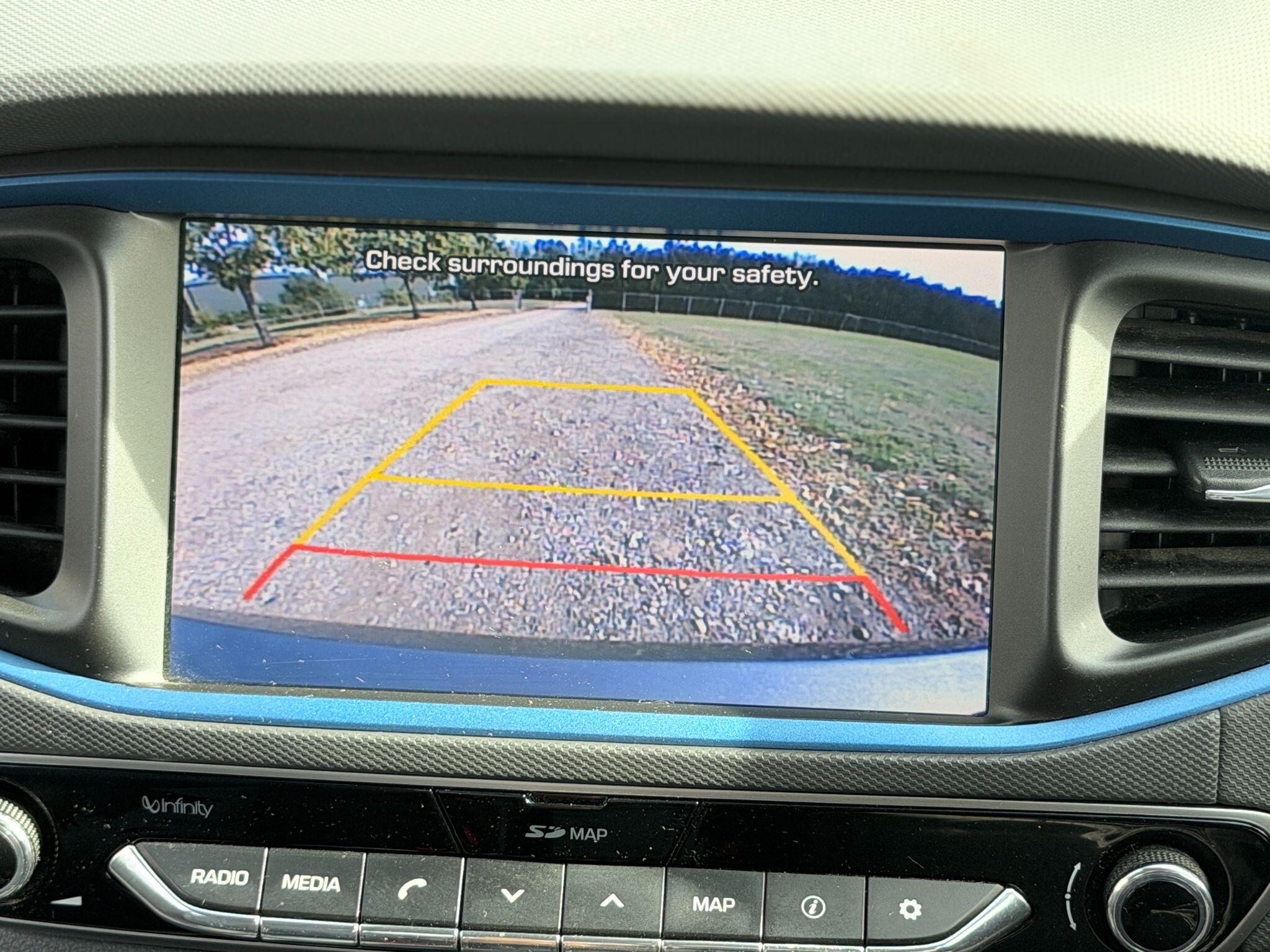 Hyundai Ioniq view 49
