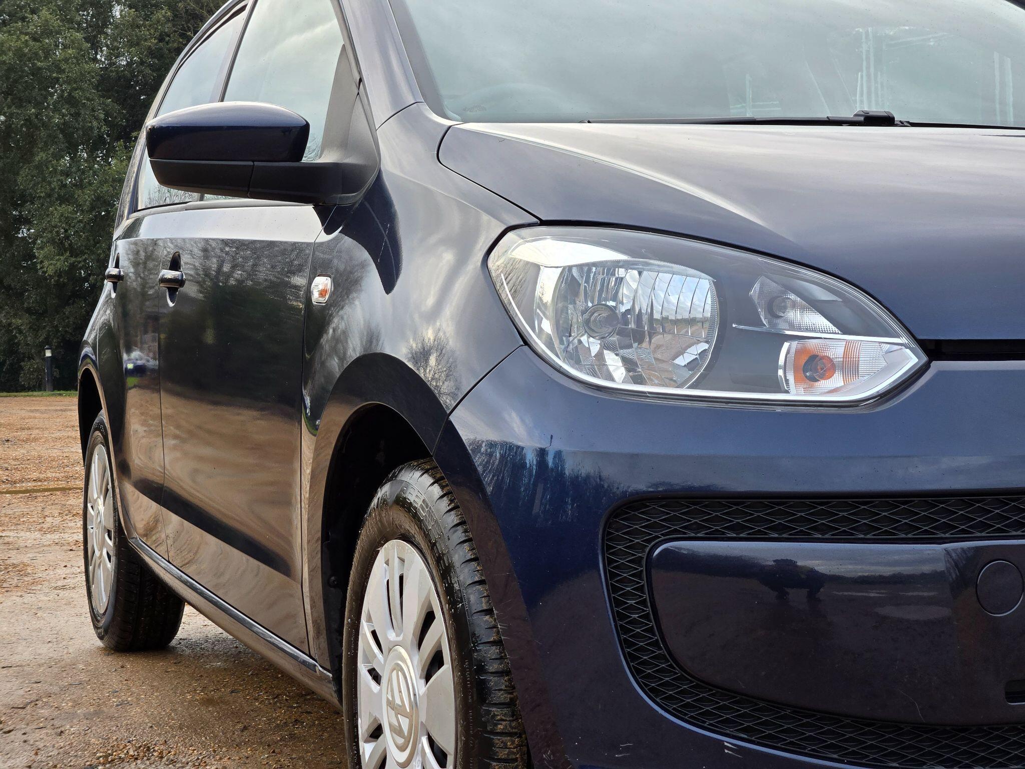 2013 Volkswagen up! 1.0 Move up! ASG Euro 5 5dr • 45,000 miles image 7
