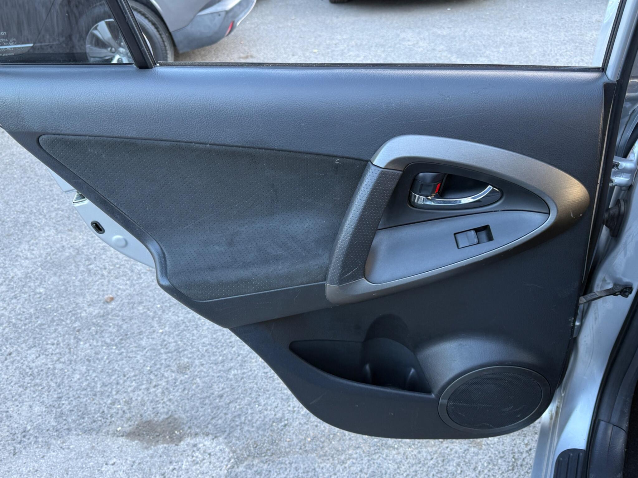 Toyota RAV4 - Image 58