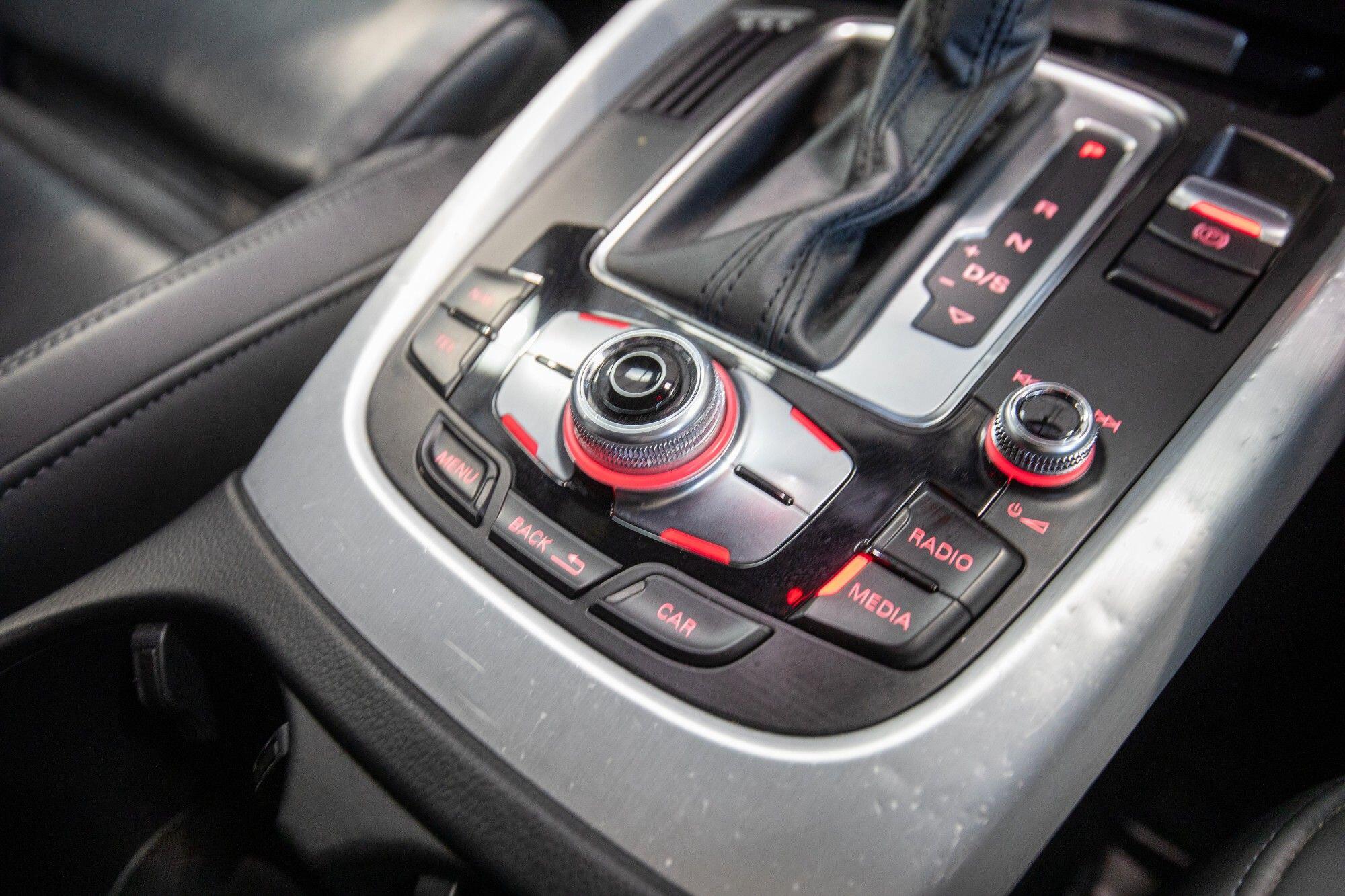 Audi Q5 view 26