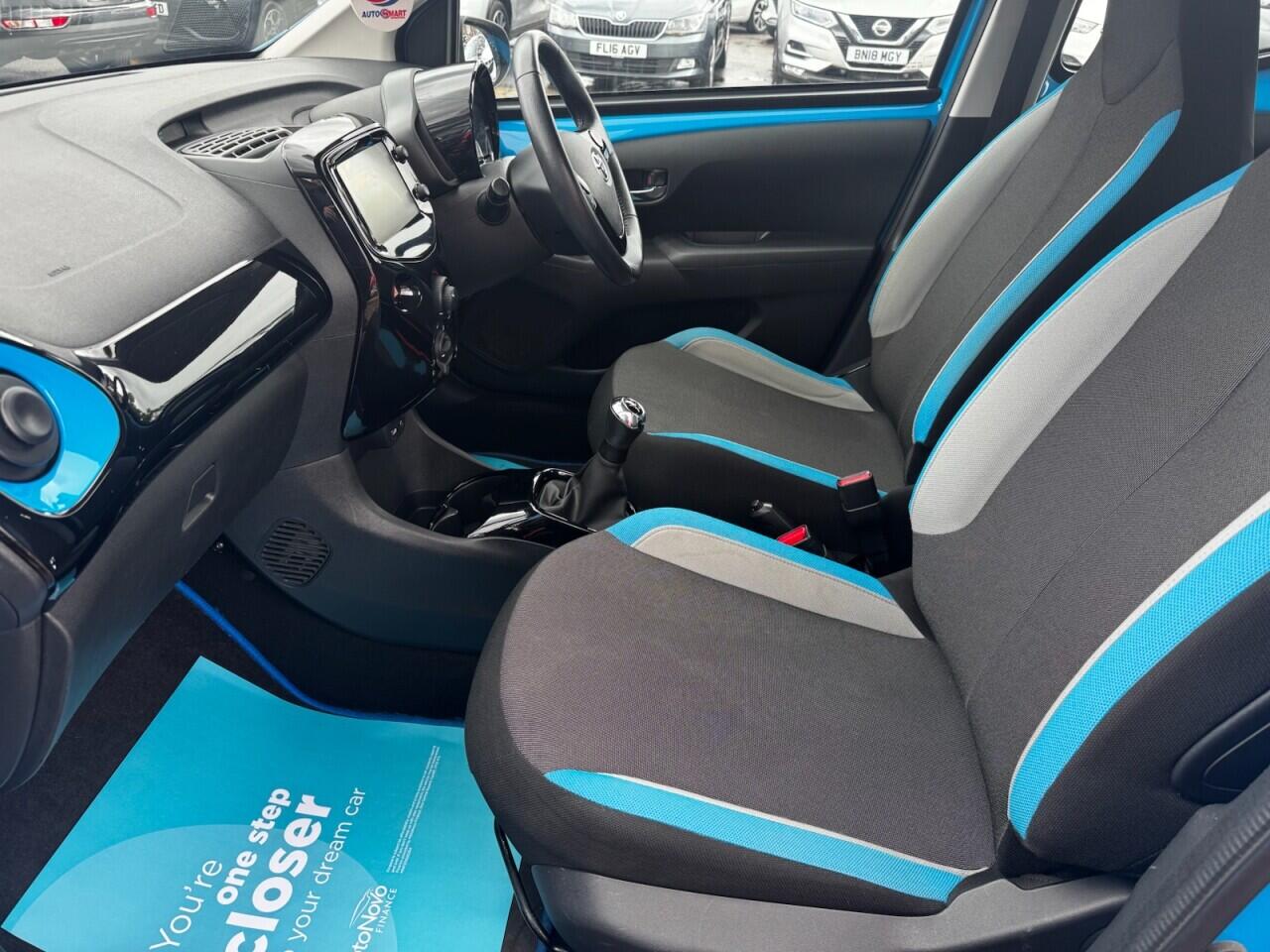 Toyota Aygo view 27