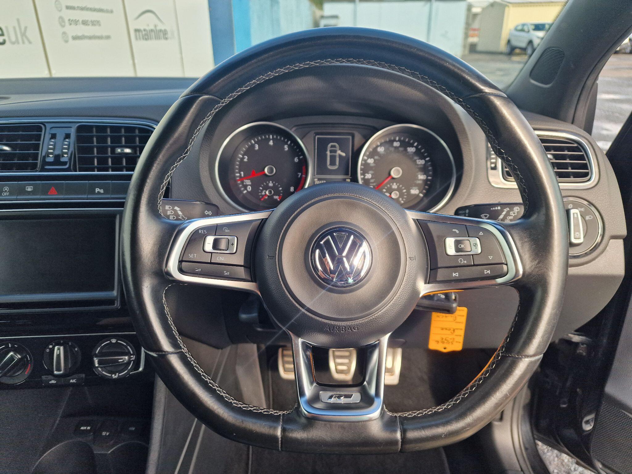 Volkswagen Polo view 29