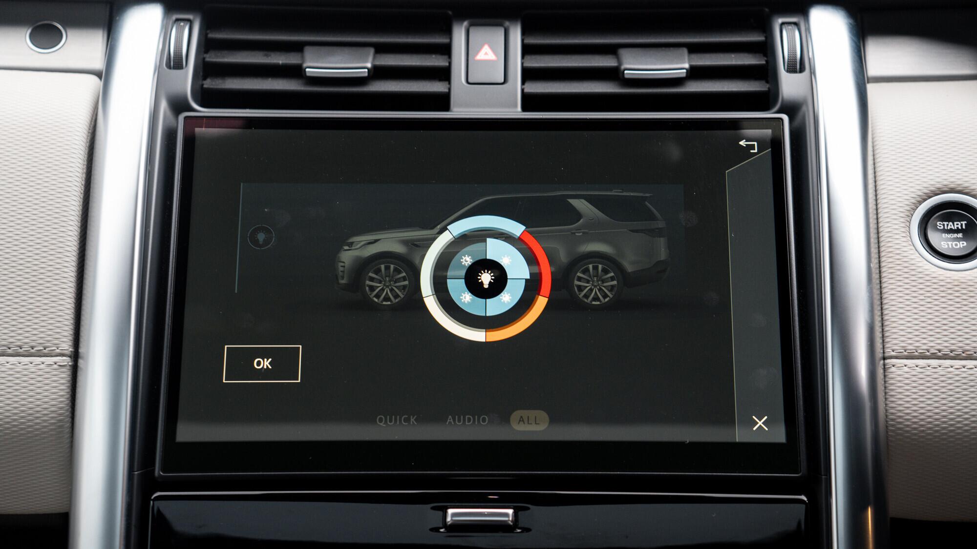 Land Rover Discovery 3 view 32