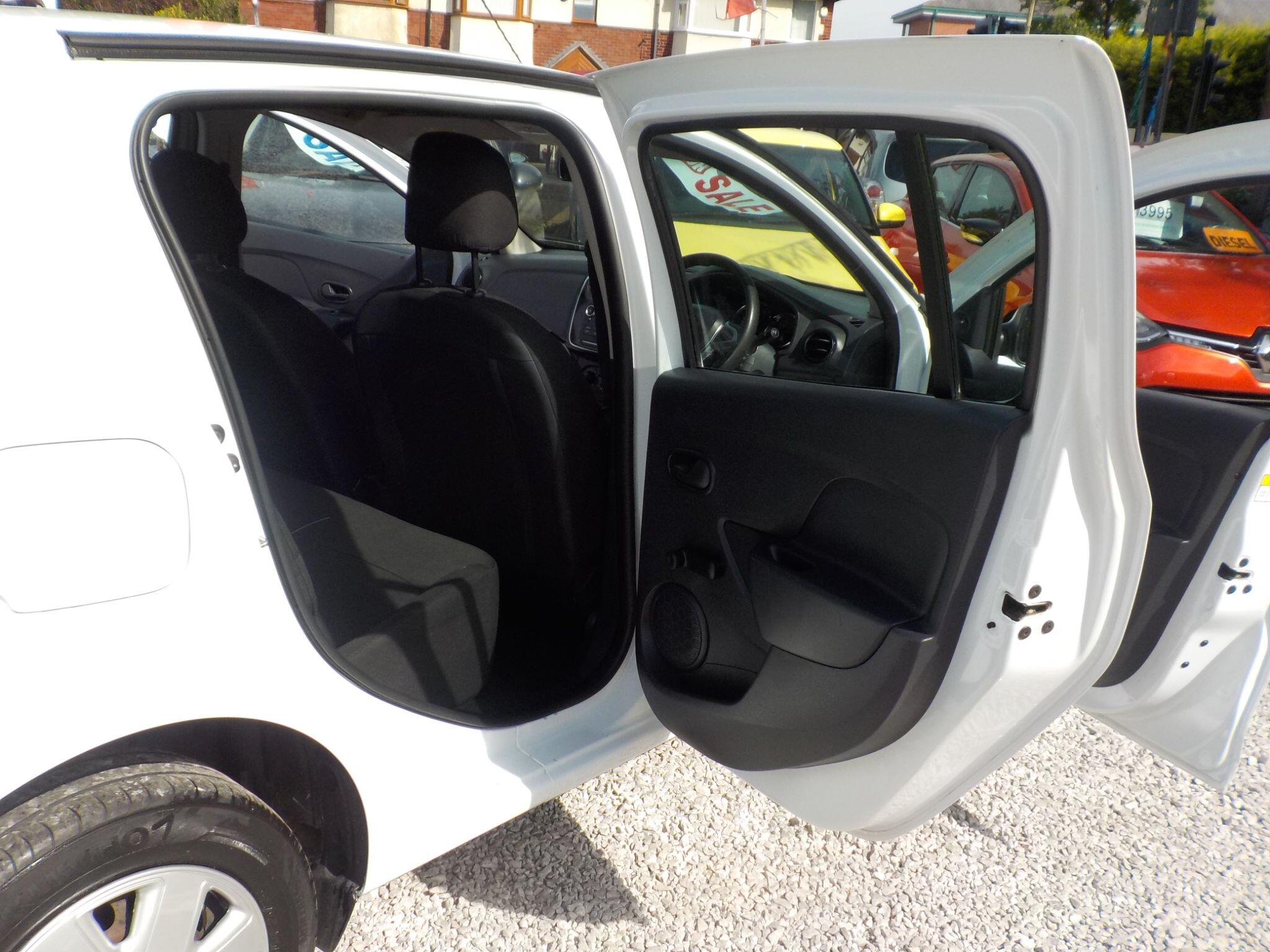 Dacia Sandero 1.0 SCe Ambiance Euro 6 5dr