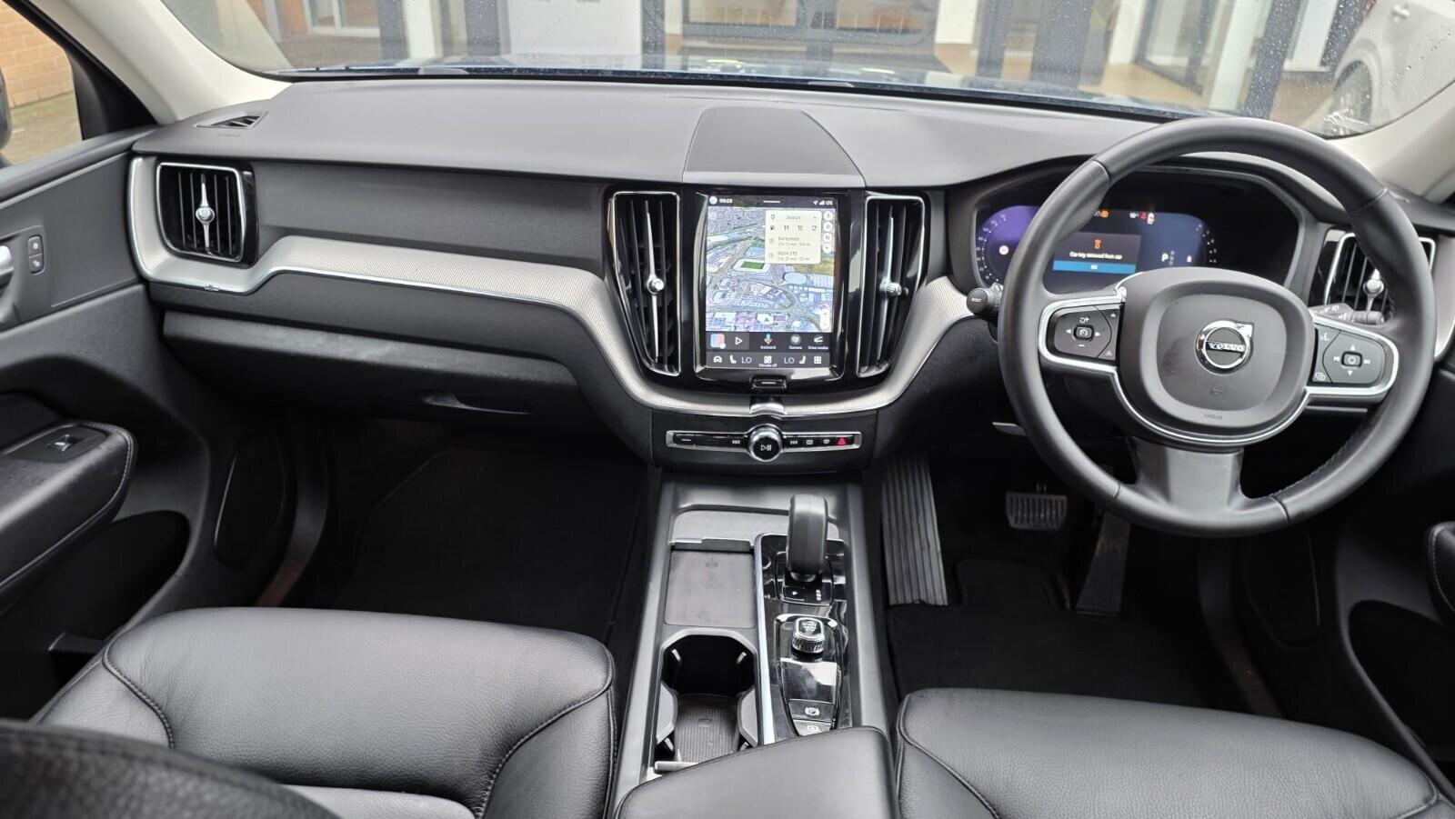 Volvo XC60 view 13
