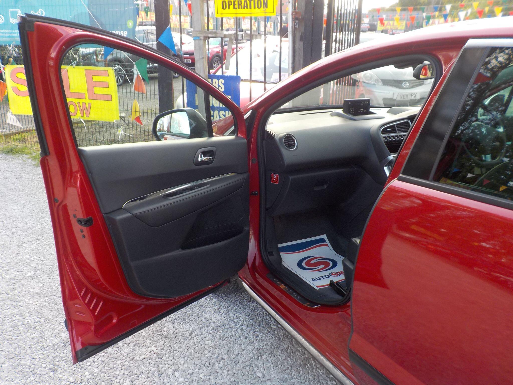 Peugeot 3008 2.0 HDi Allure Auto Euro 5 5dr