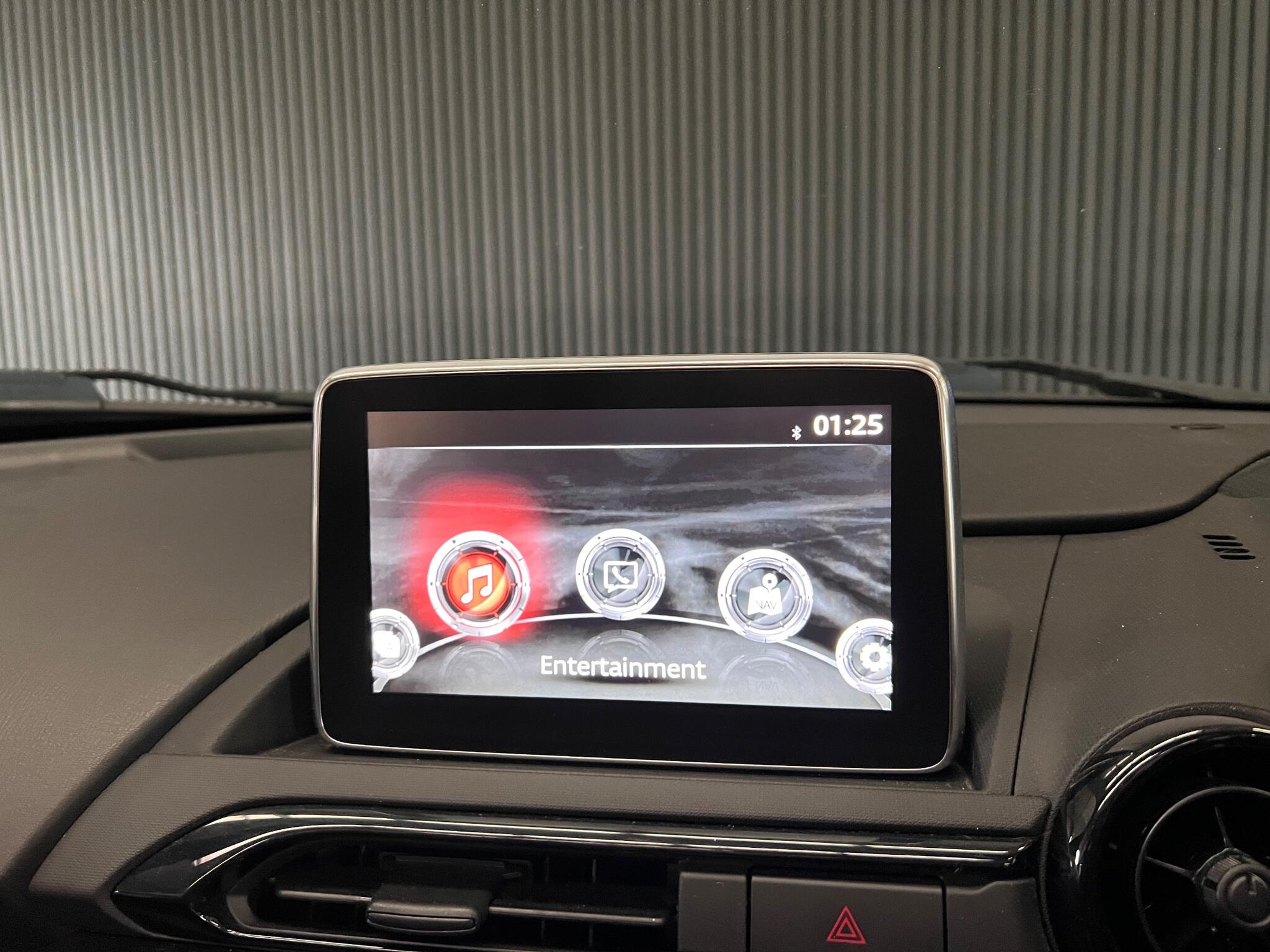 Mazda MX-5 view 30