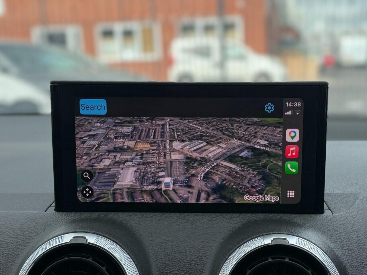 Audi Q2 view 4