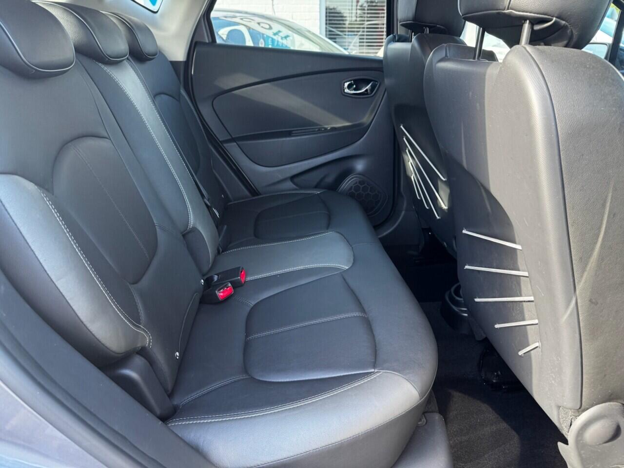 Renault Captur view 33