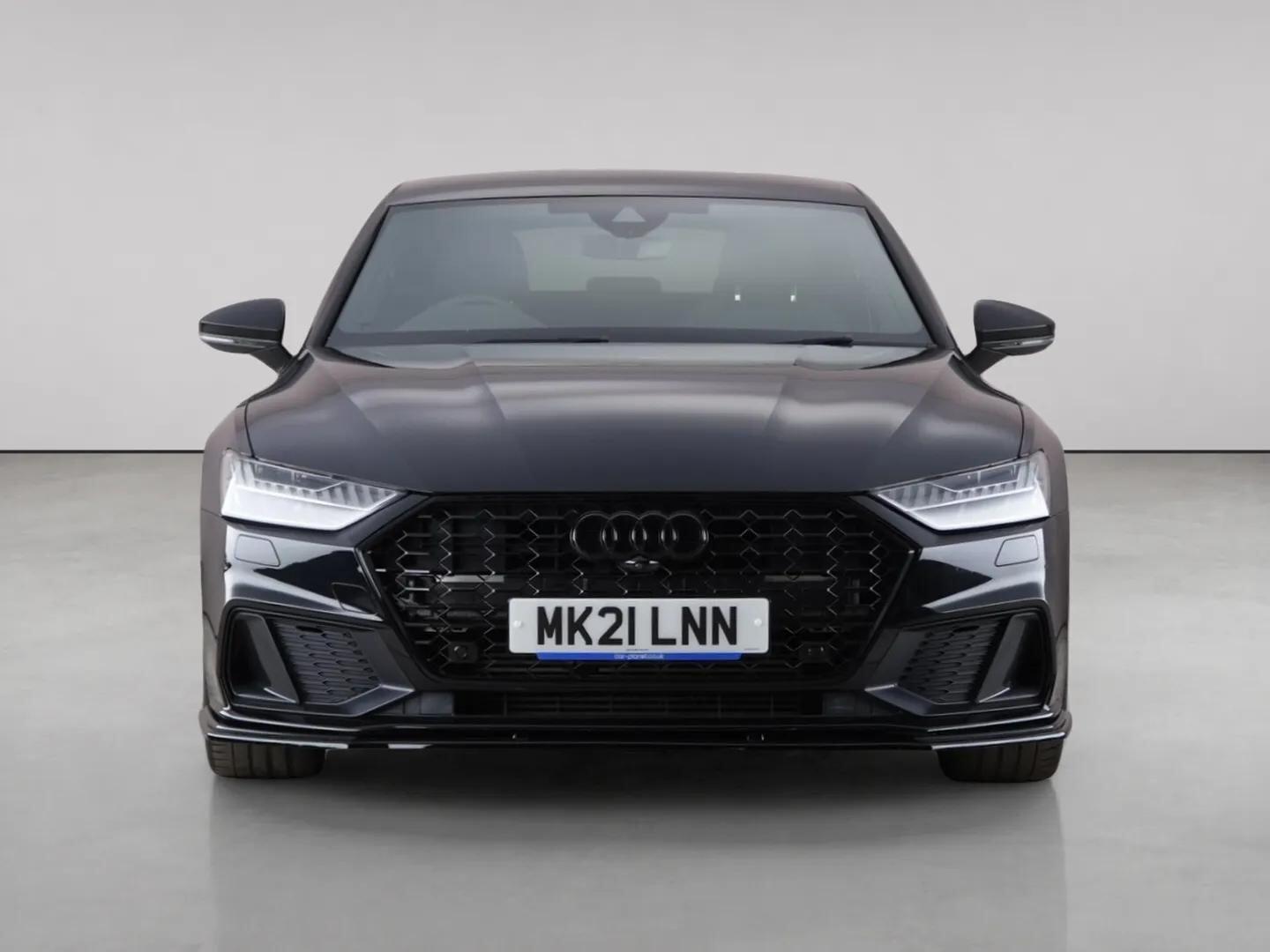 Audi A7 view 5