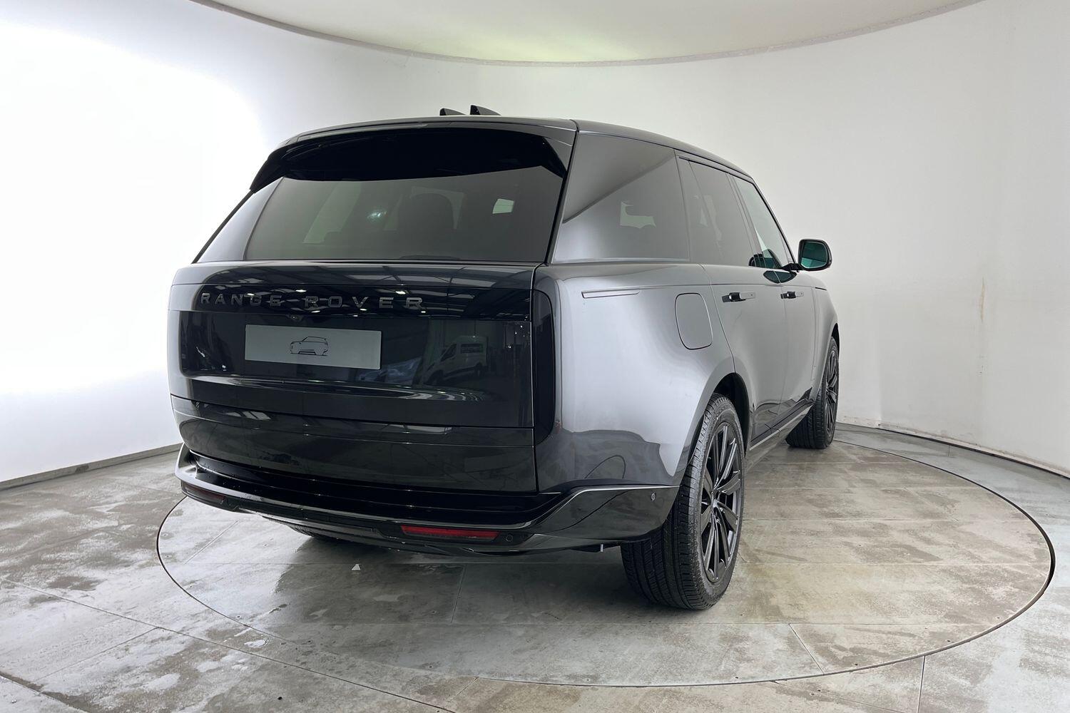 Land Rover Range Rover view 13