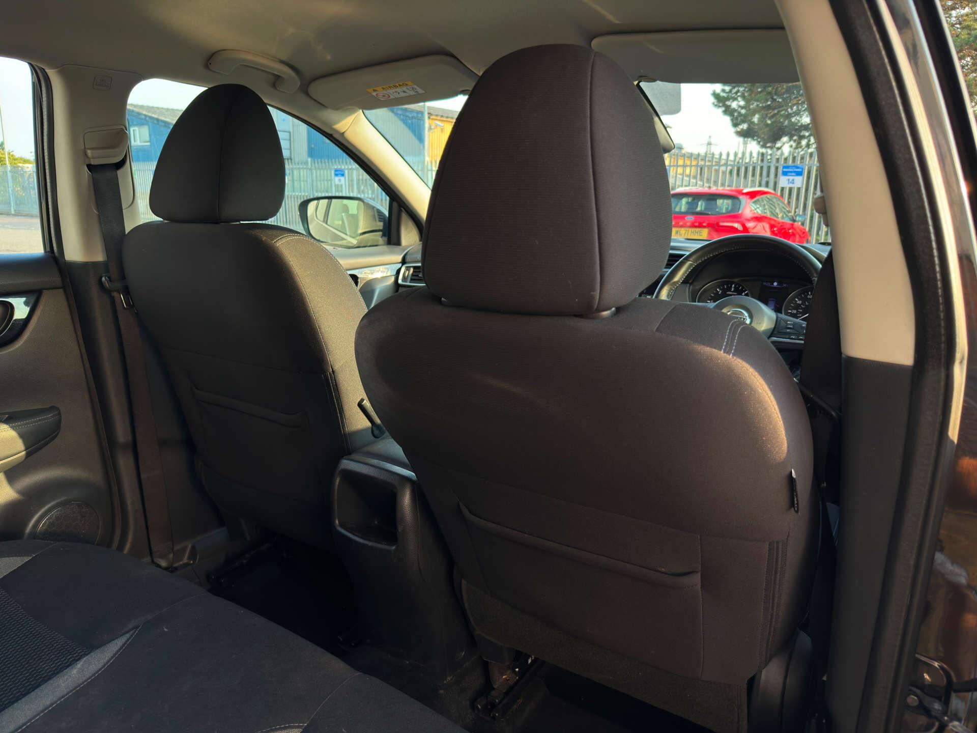 Nissan Qashqai view 26
