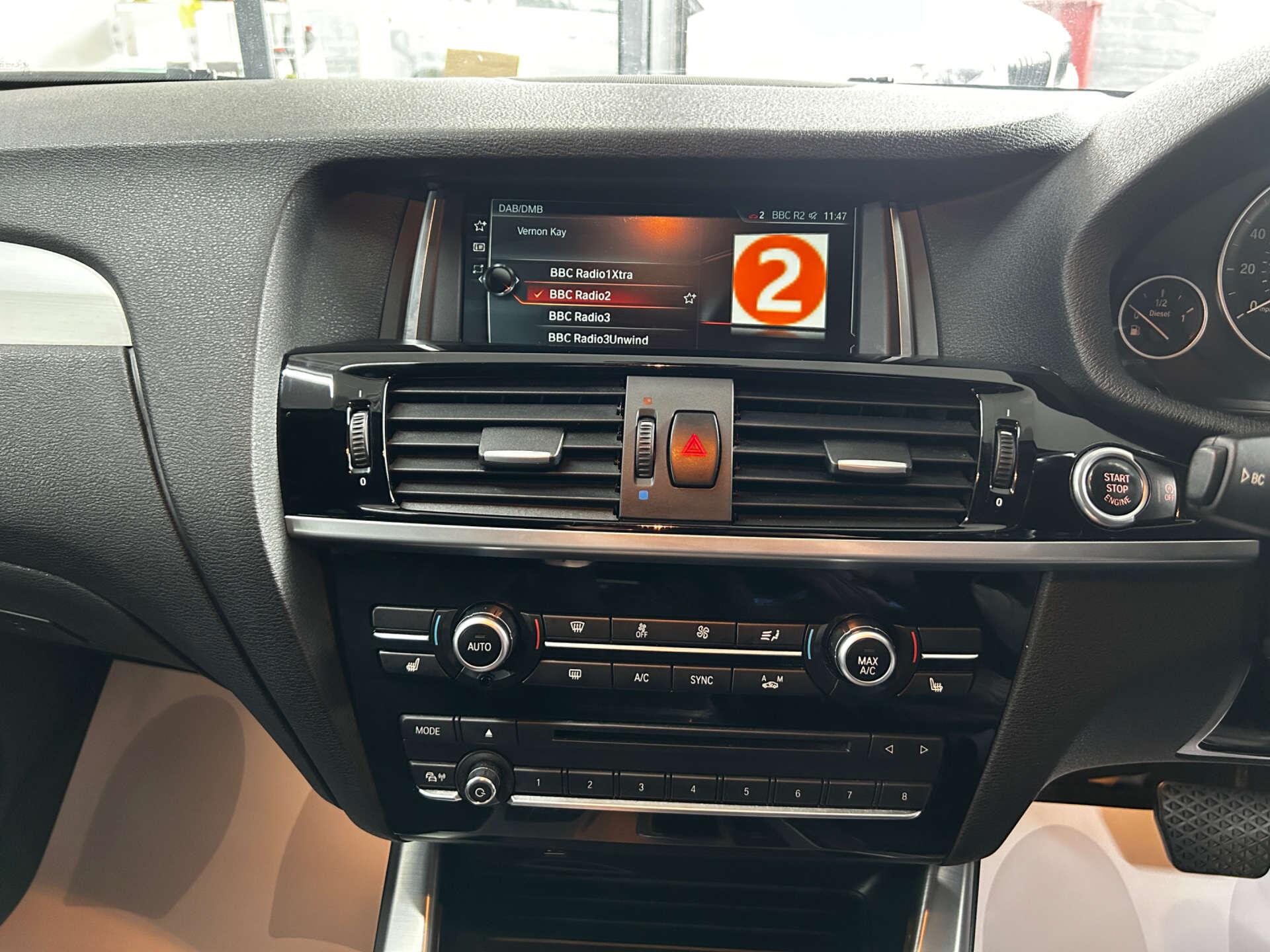 BMW X4 view 31