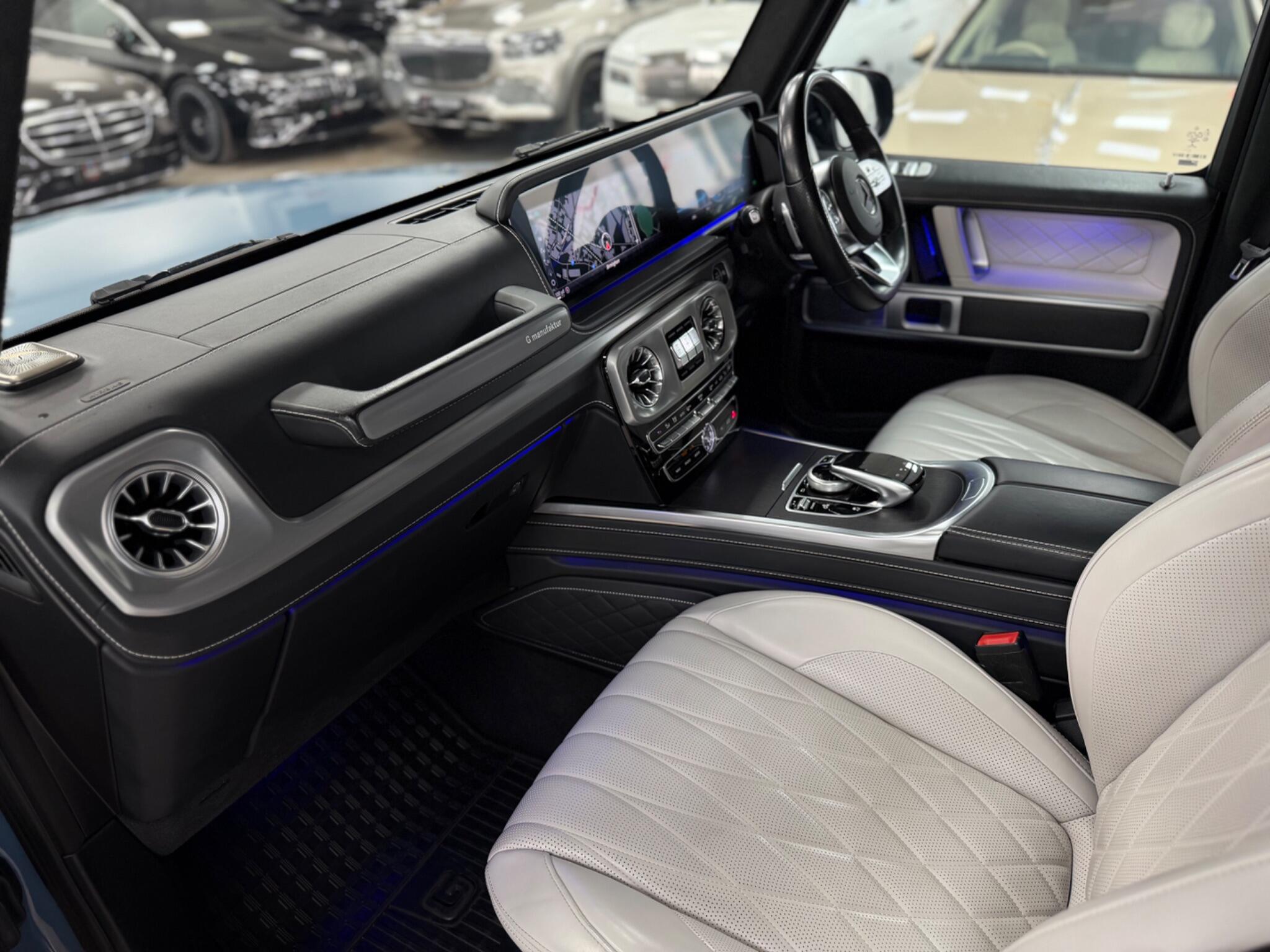Mercedes-Benz G-Class view 2