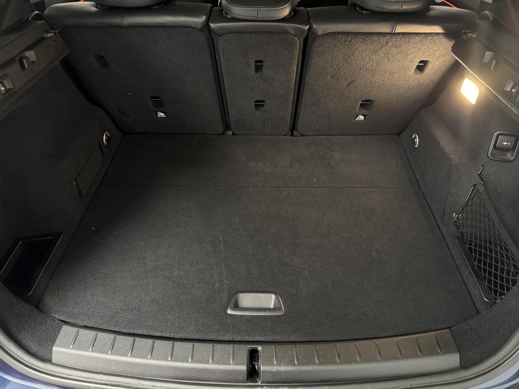 BMW 2 Series Active Tourer view 77