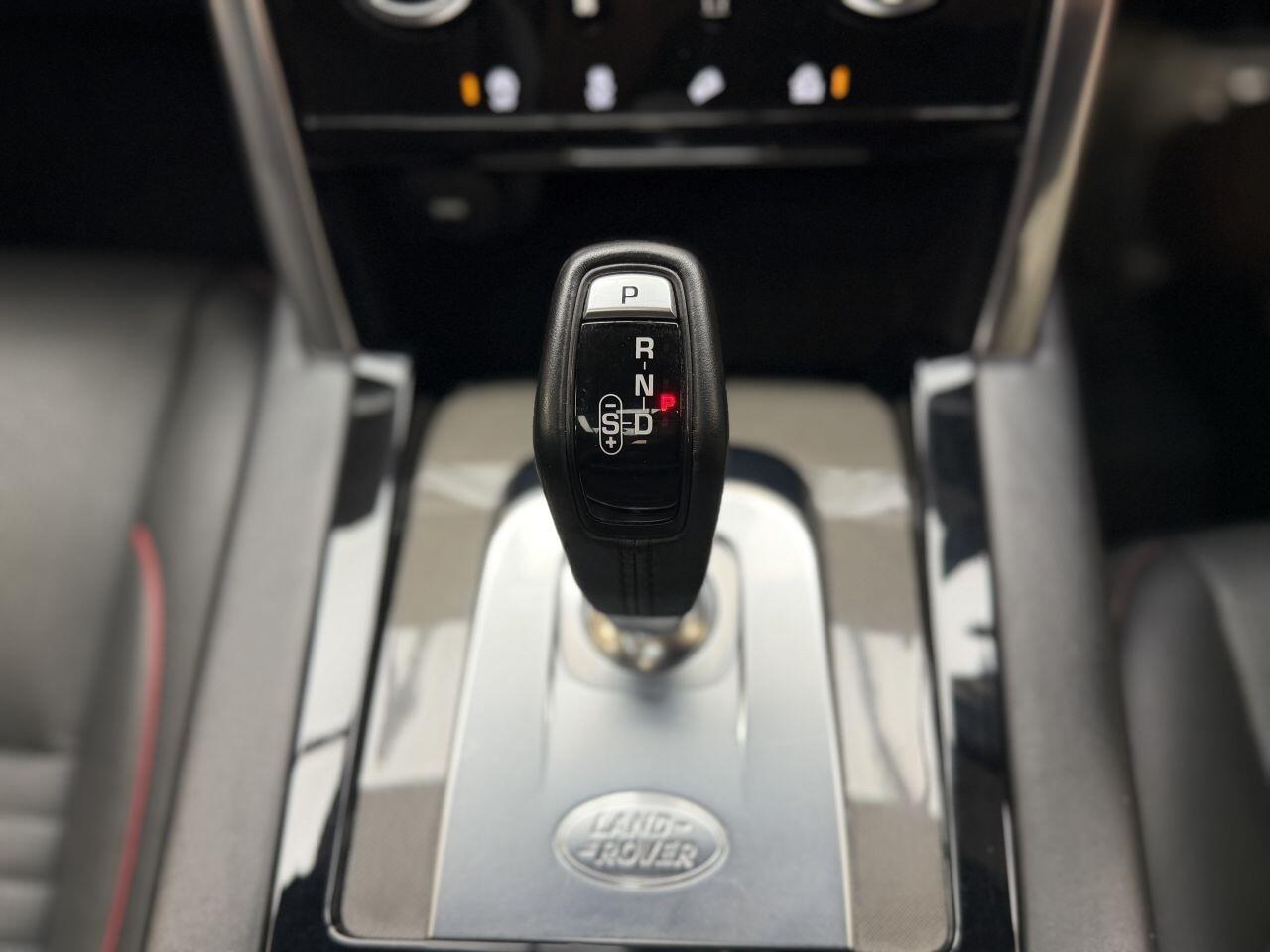 Land Rover Discovery Sport view 46