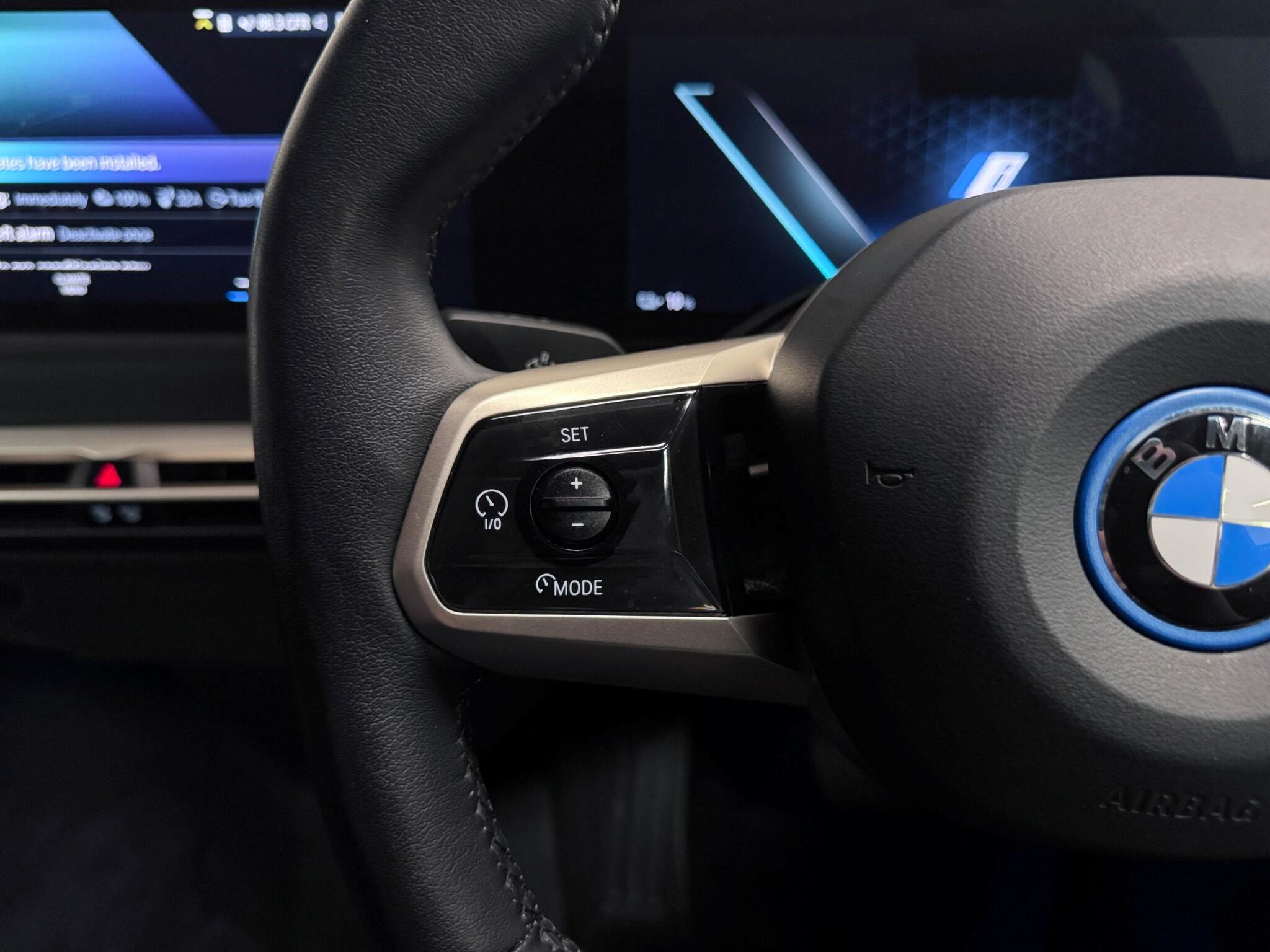 BMW Ix view 13