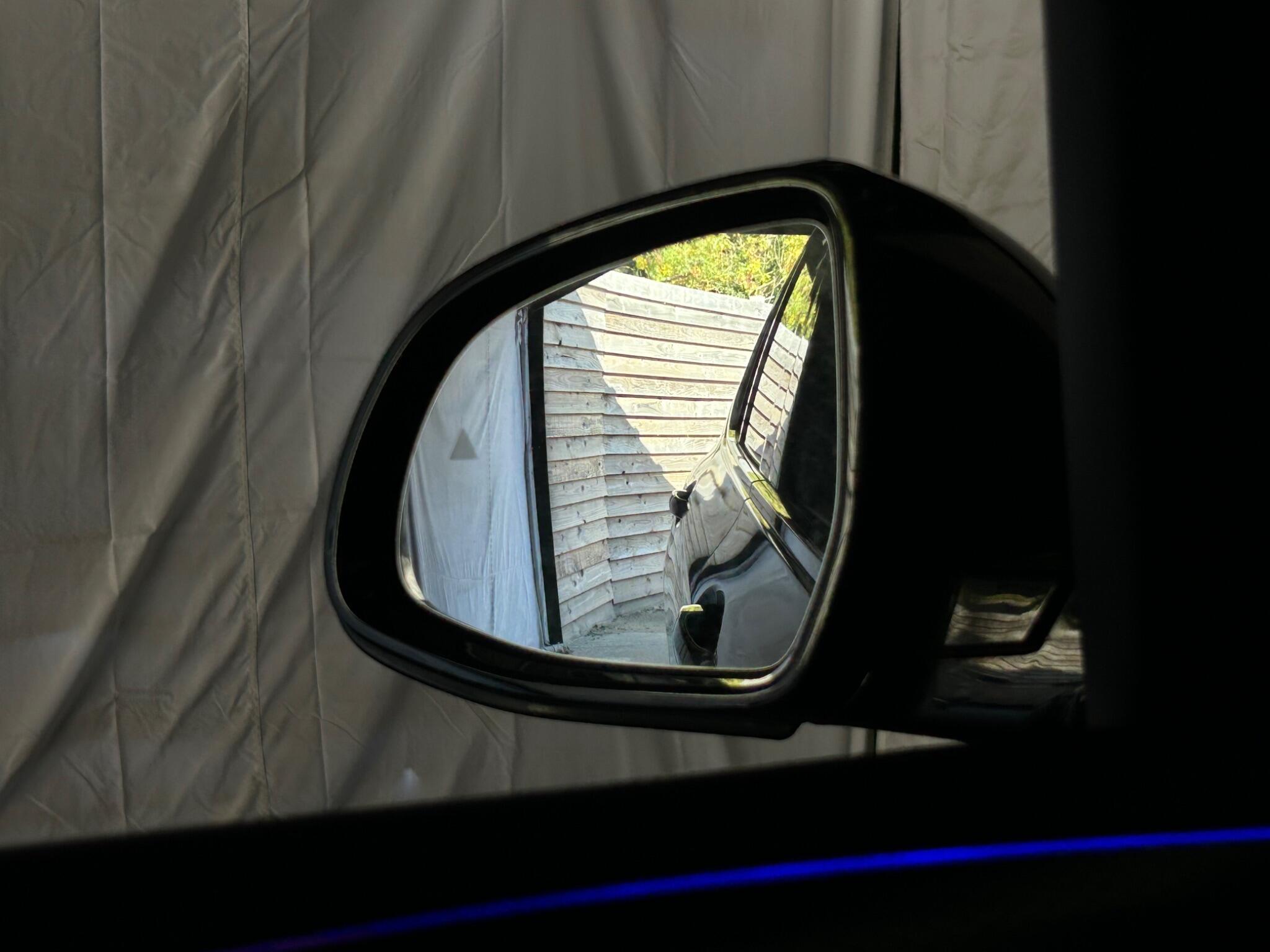 BMW X3 view 58