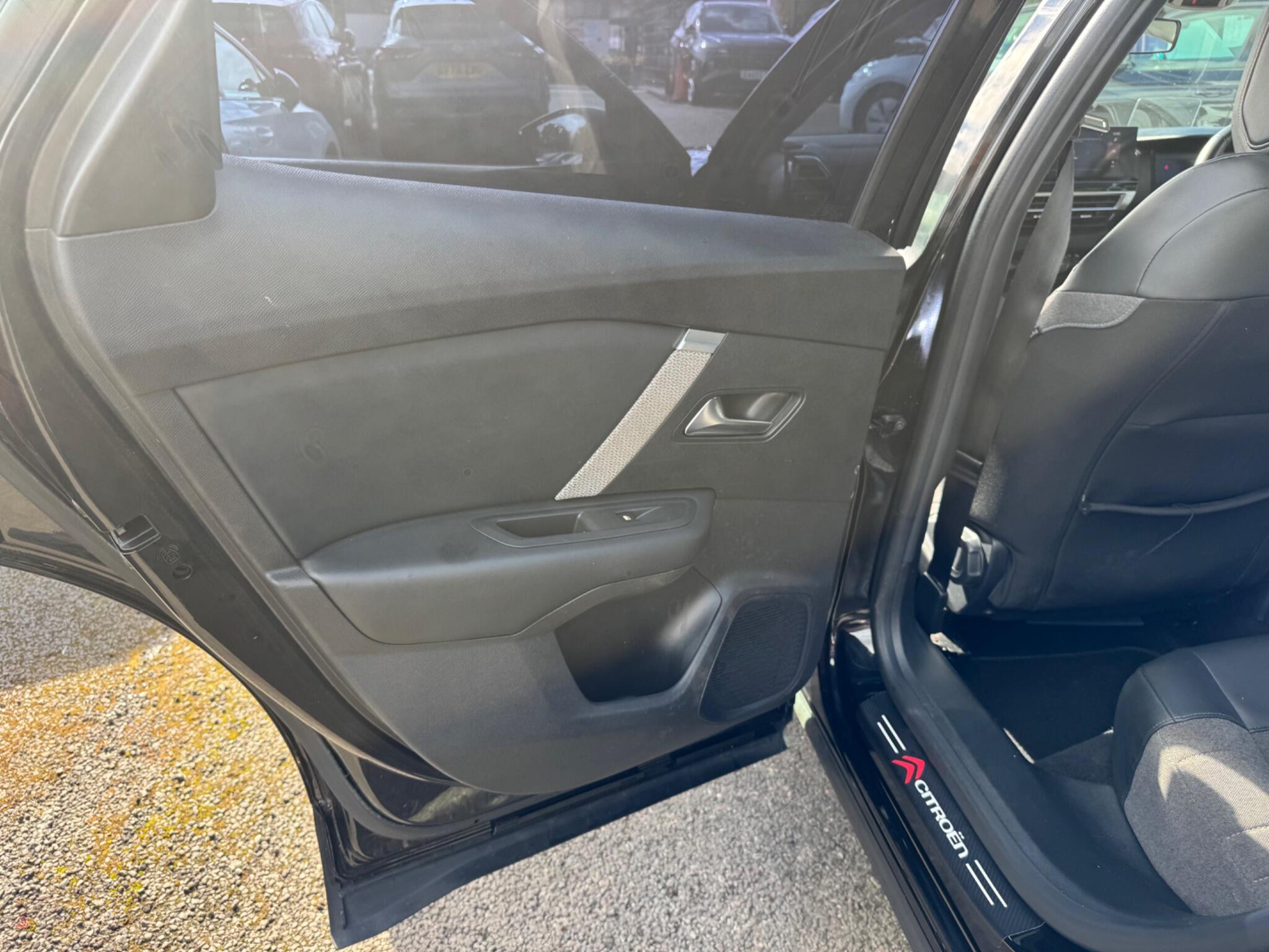 Citroen C4 view 36