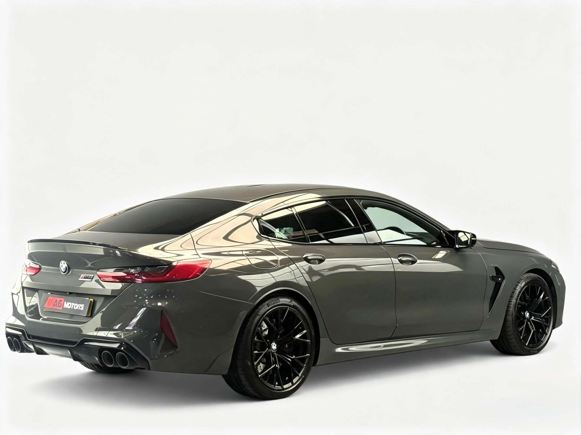 BMW M8 view 11