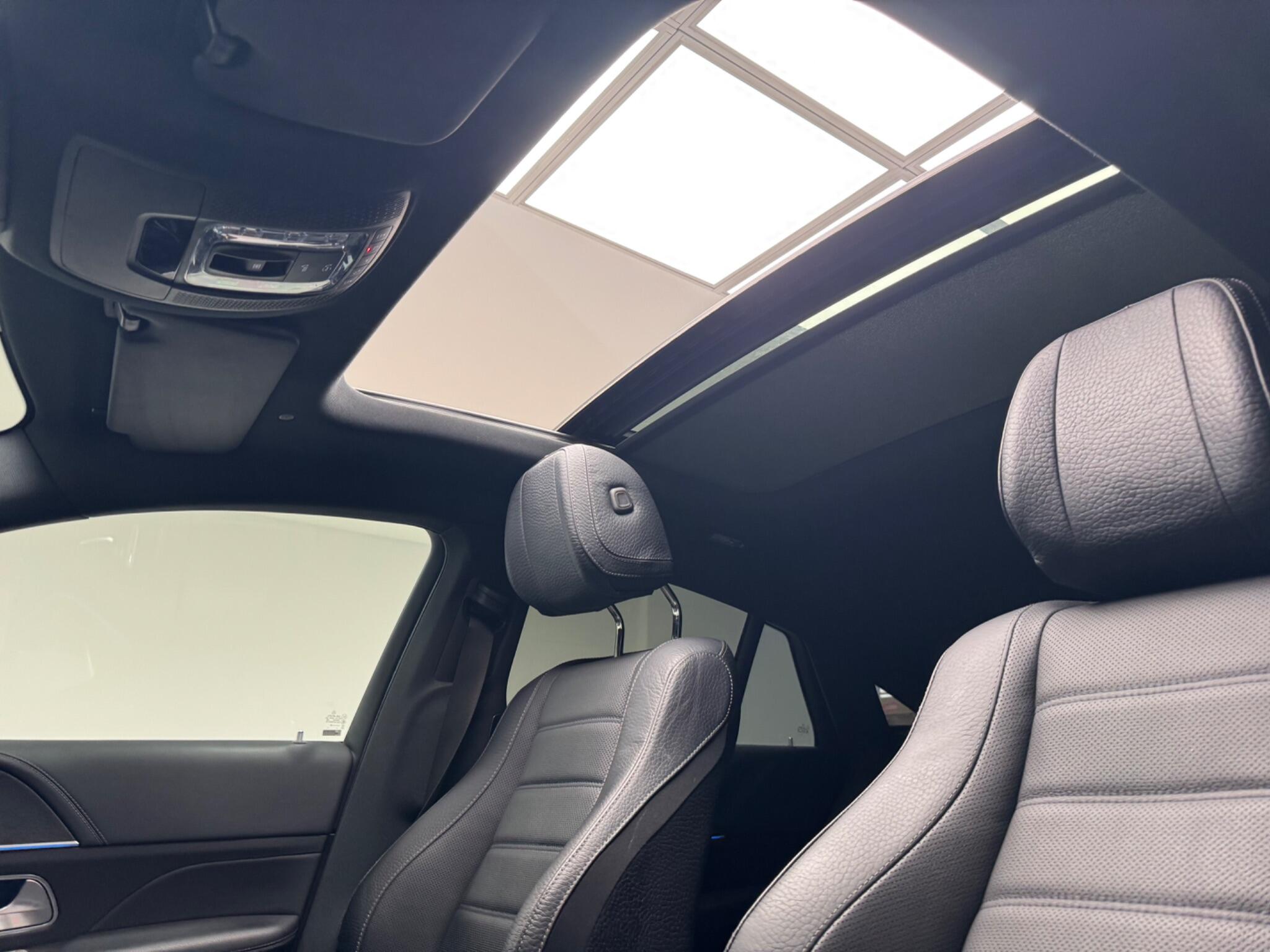 Mercedes-Benz Gle view 35