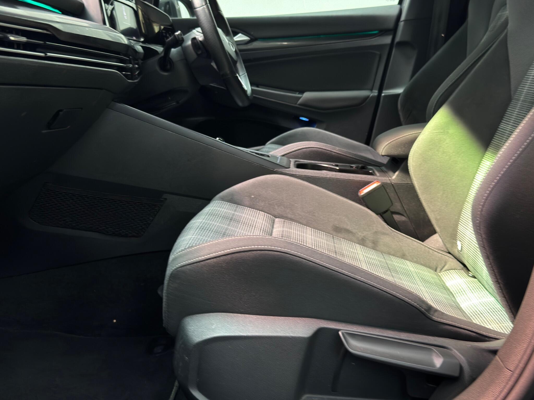 Volkswagen Golf view 46